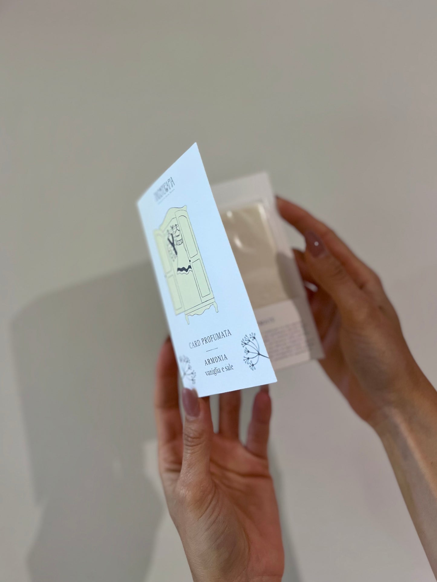 CARD PROFUMATE