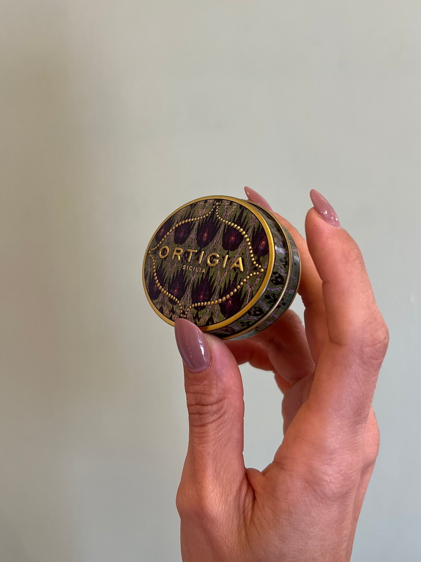 SAPONE BERGAMOTTO CON SCATOLINA DI LATTA 25 gr