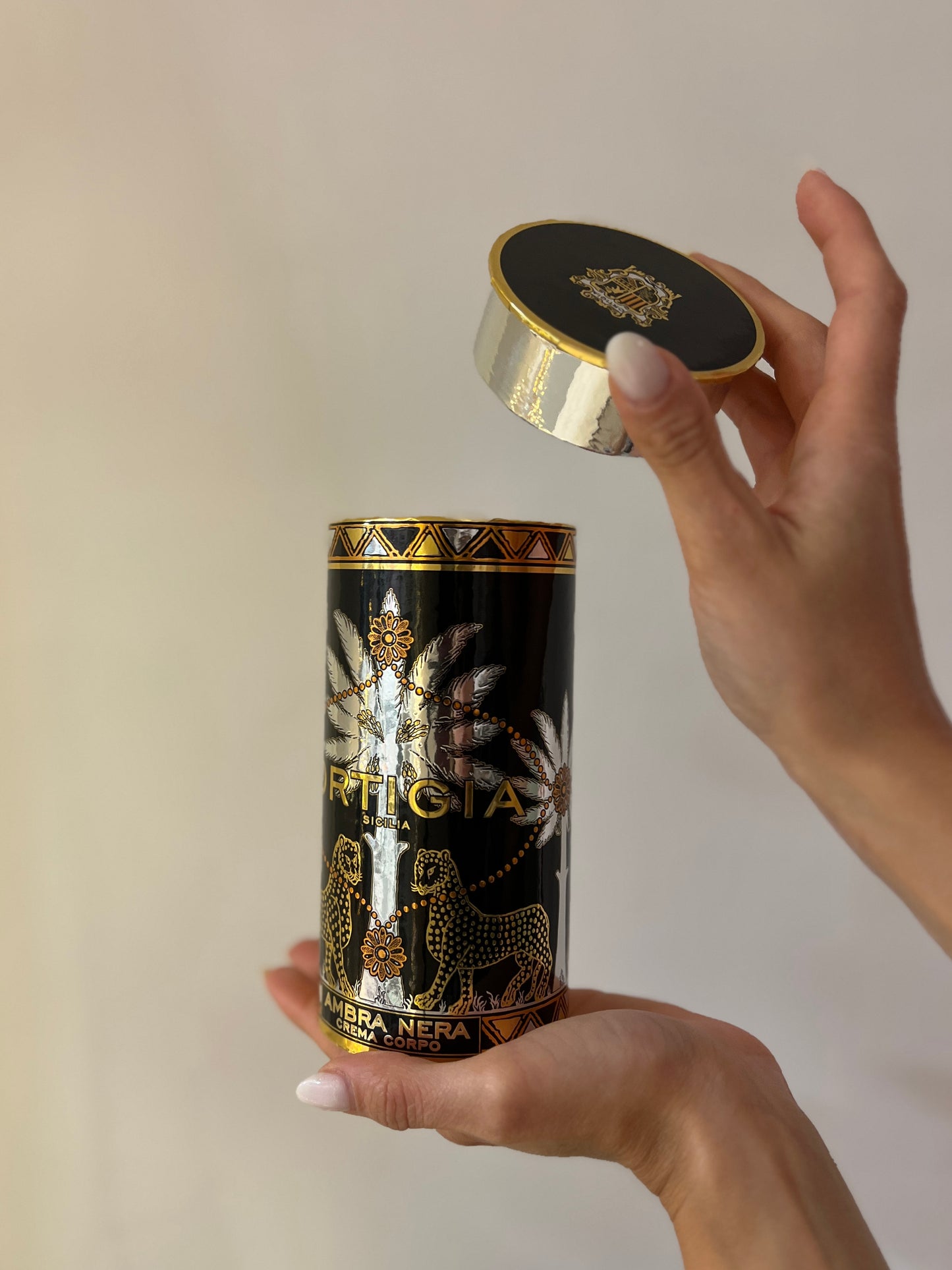 CREMA CORPO AMBRA NERA 300ML