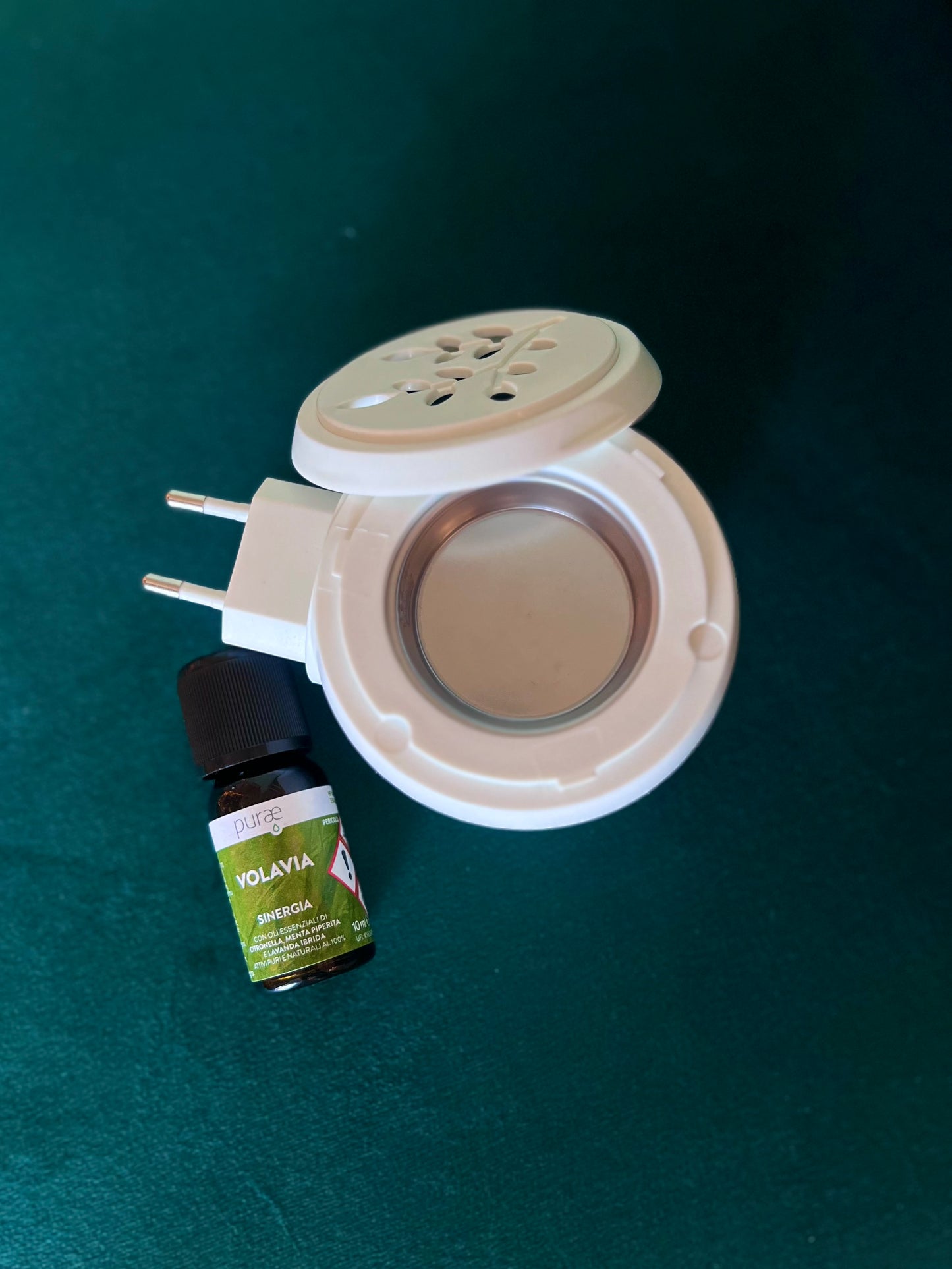 KIT FORNELLETTO CON OLIO ESSENZIALE ANTI ZANZARE