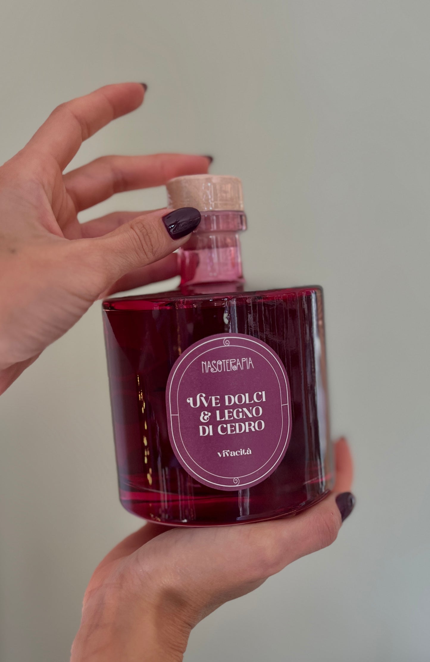 DIFFUSORE D’AMBIENTE IN VETRO- UVE DOLCI & LEGNO DI CEDRO