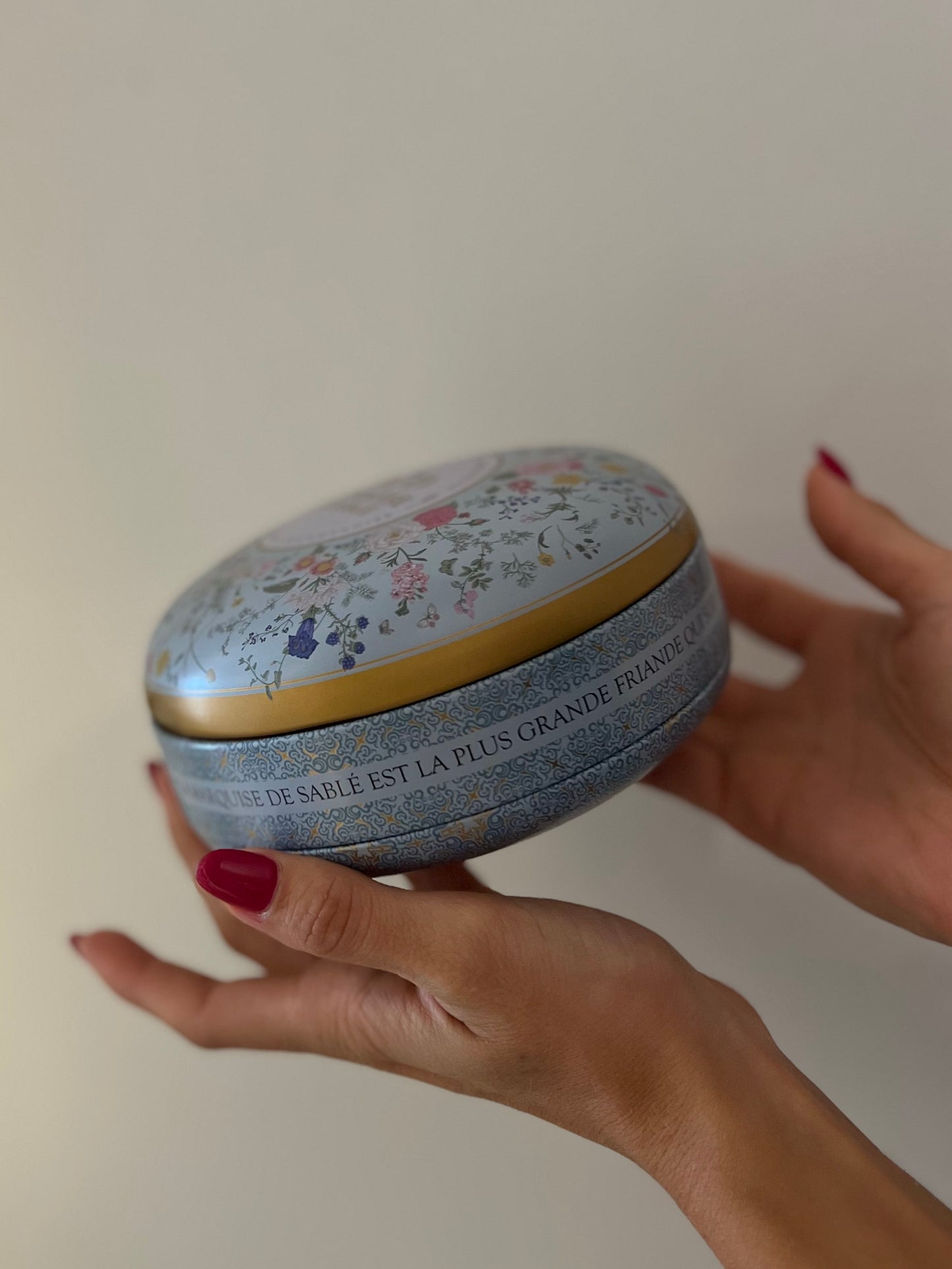 PETIT SABLé "BOUQUET SAUVAGE" AL CARAMELLO