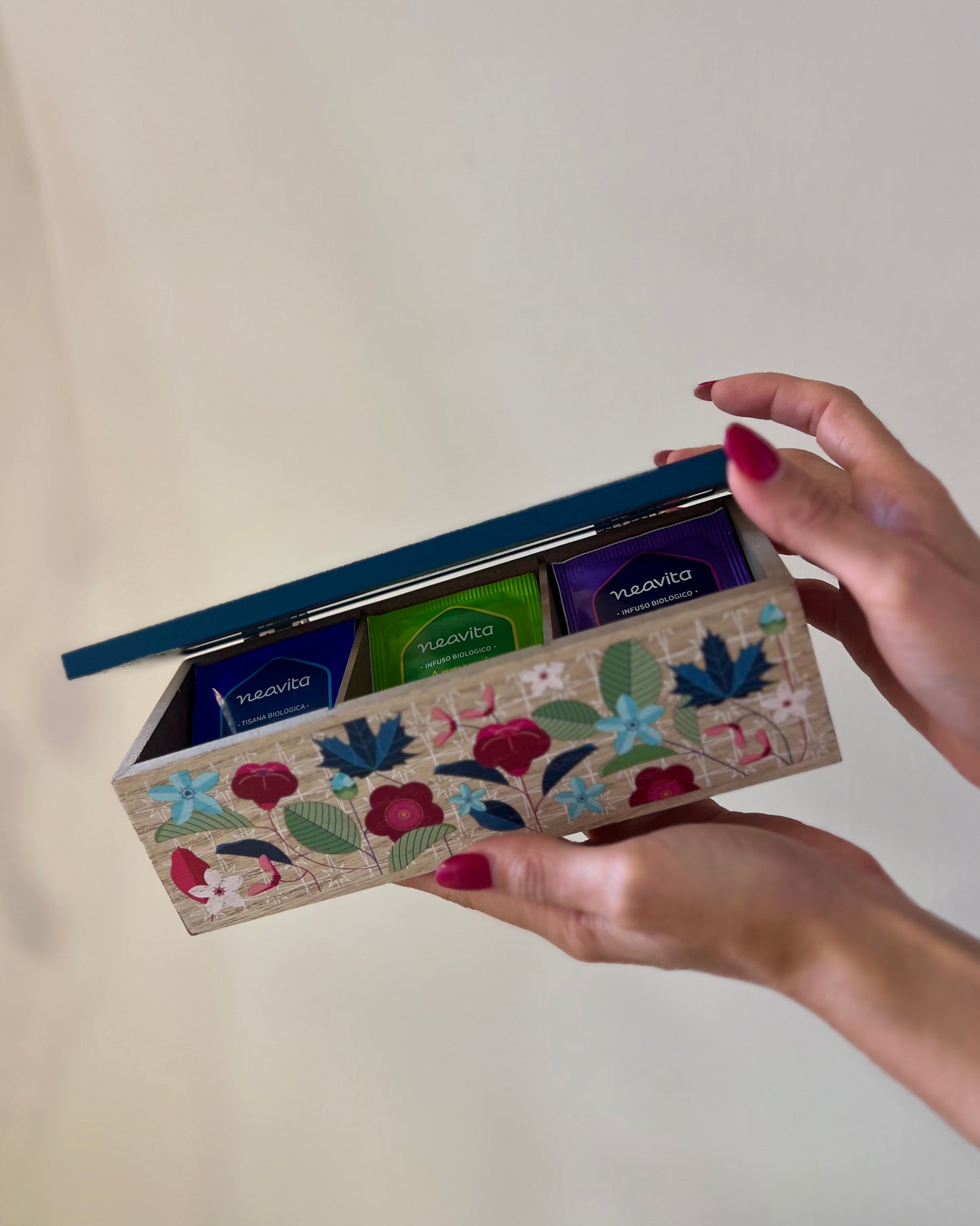 COFANETTO IN LEGNO 3 SCOMPARTI, 15 INFUSI-BLU