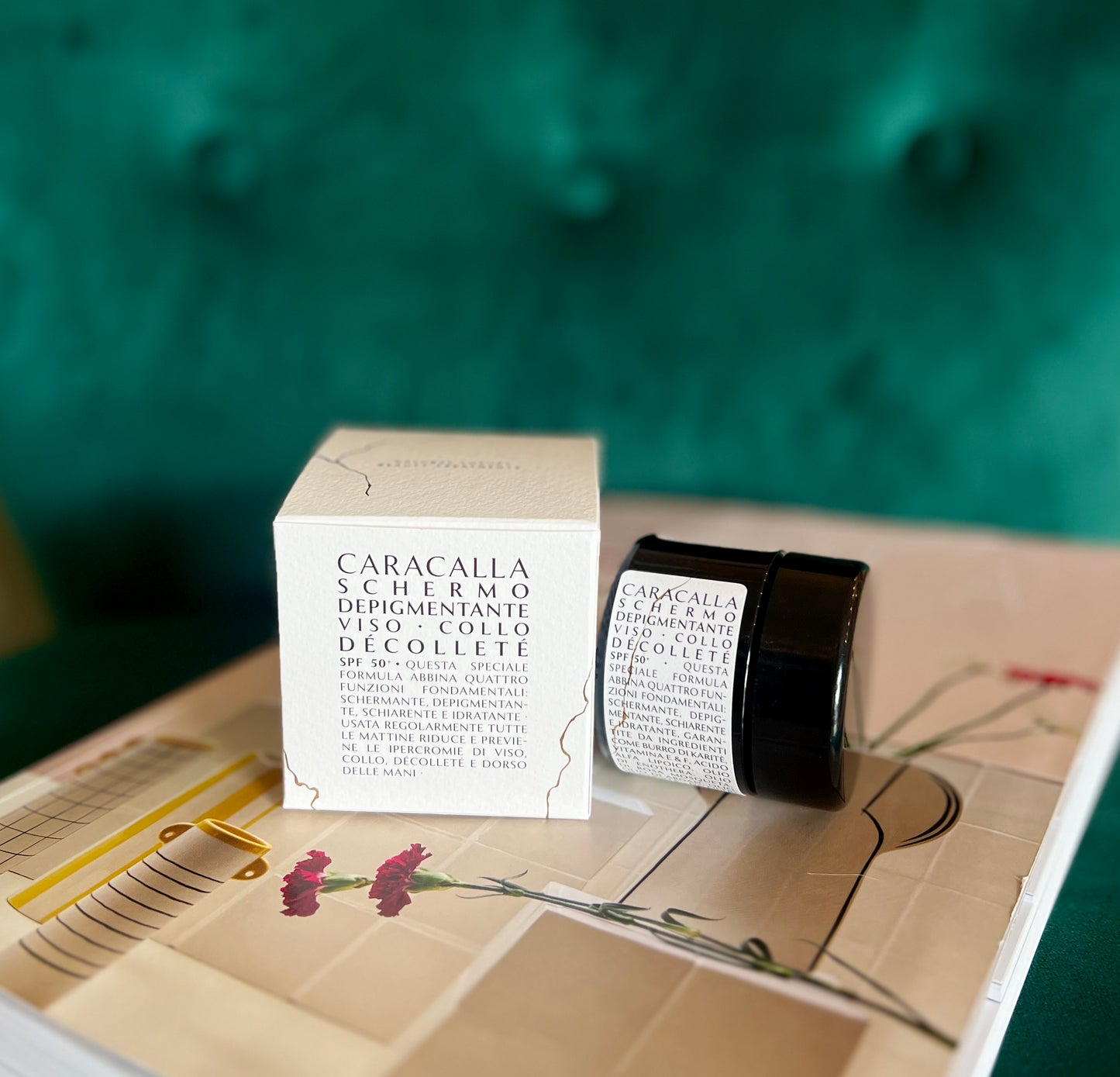 CREMA SCHERMO DEPIGMENTANTE VISO, COLLO, DÉCOLLETÉ SPF 50