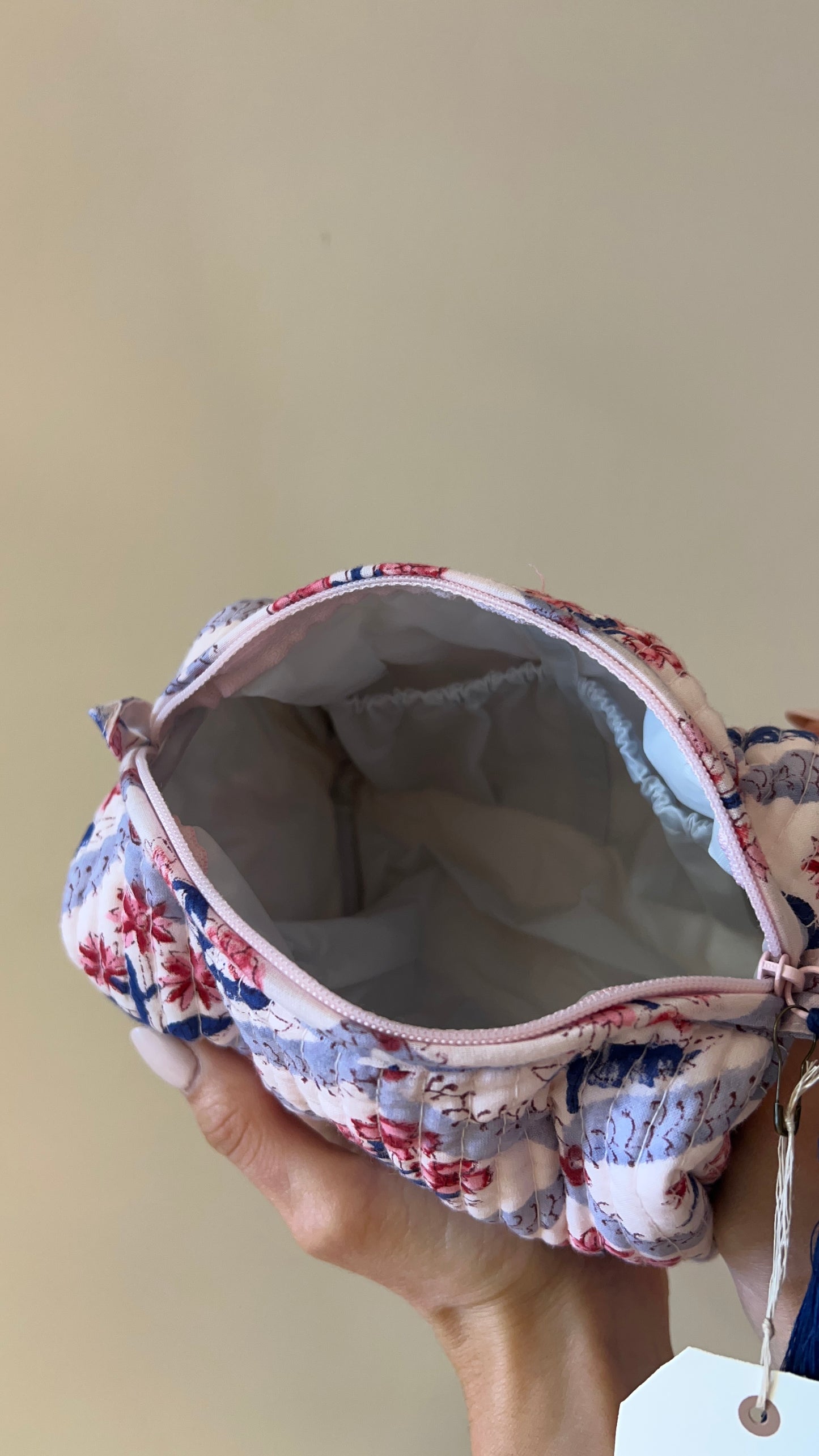 TROUSSE DE TOILETTE EN COTON - “WHITE BLUE”