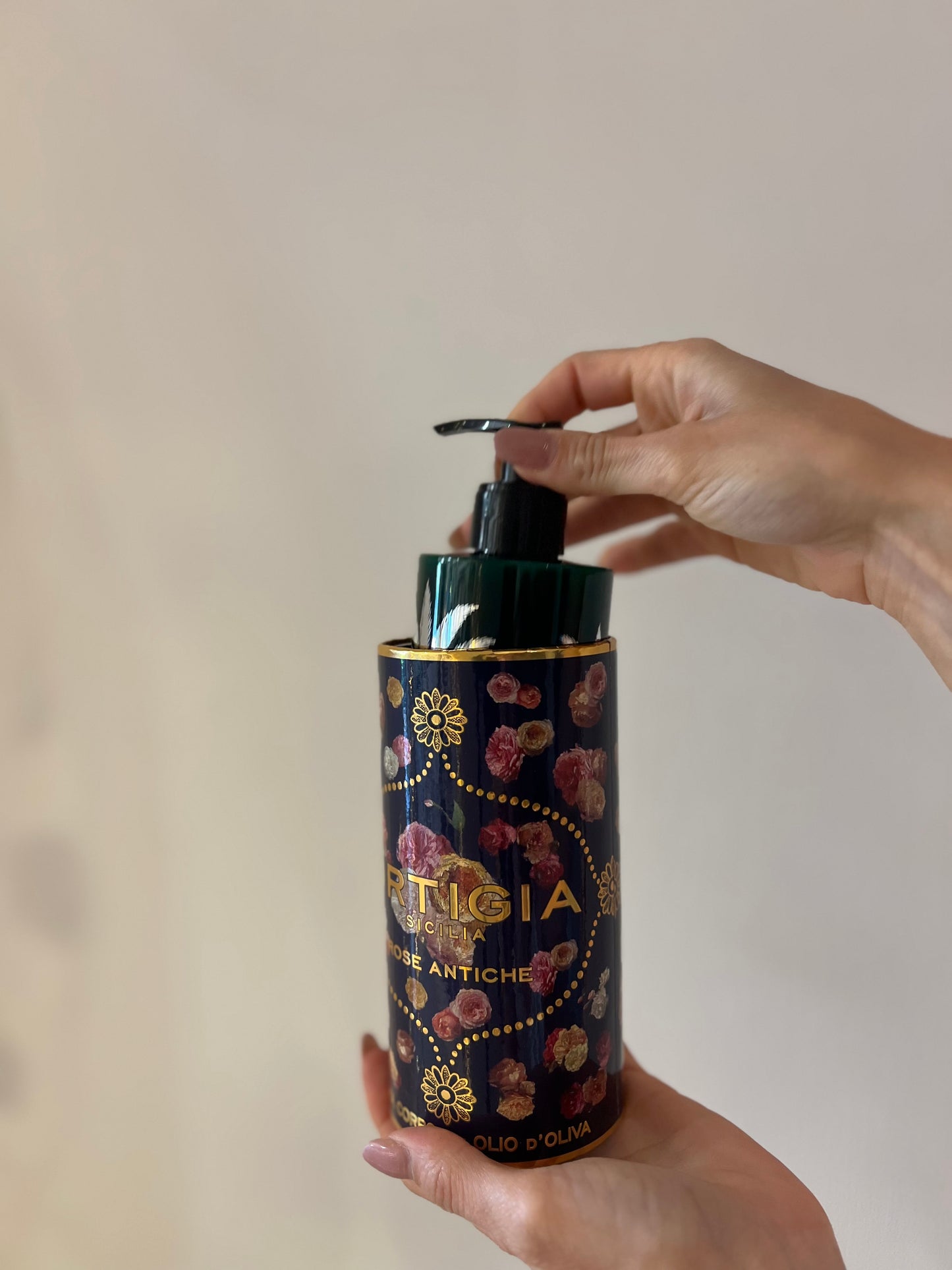 ROSE ANTICHE BODY CREAM 300ML