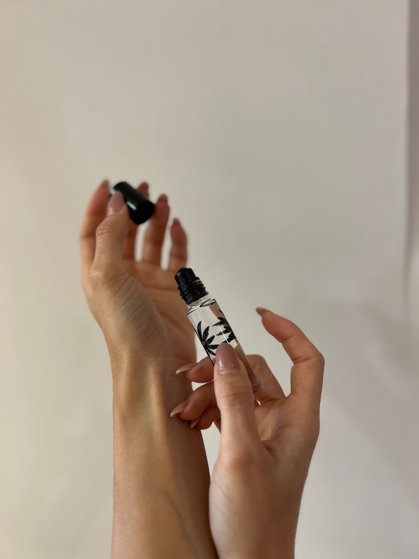 ROSE ANTICHE PERFUME ROLL ON