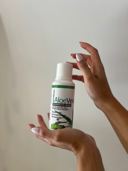 DETERGENTE INTIMO CON ALOE VERA E TEA TREE OIL- deodorante, protettivo, rinfrescante