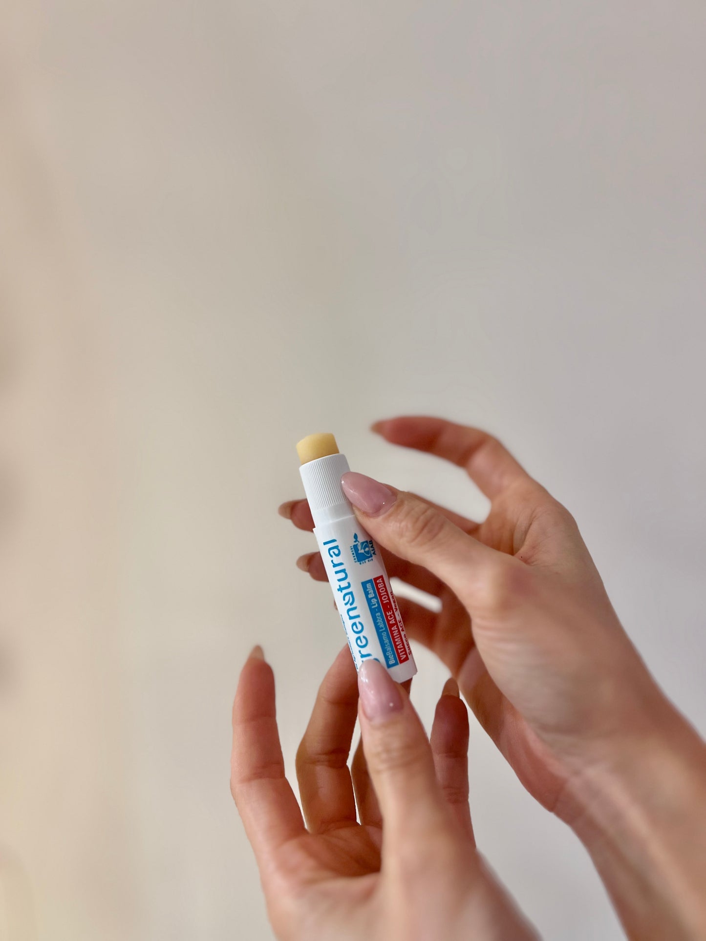 BALSAMO LABBRA BIO VITAMINE A,C,E & JOJOBA