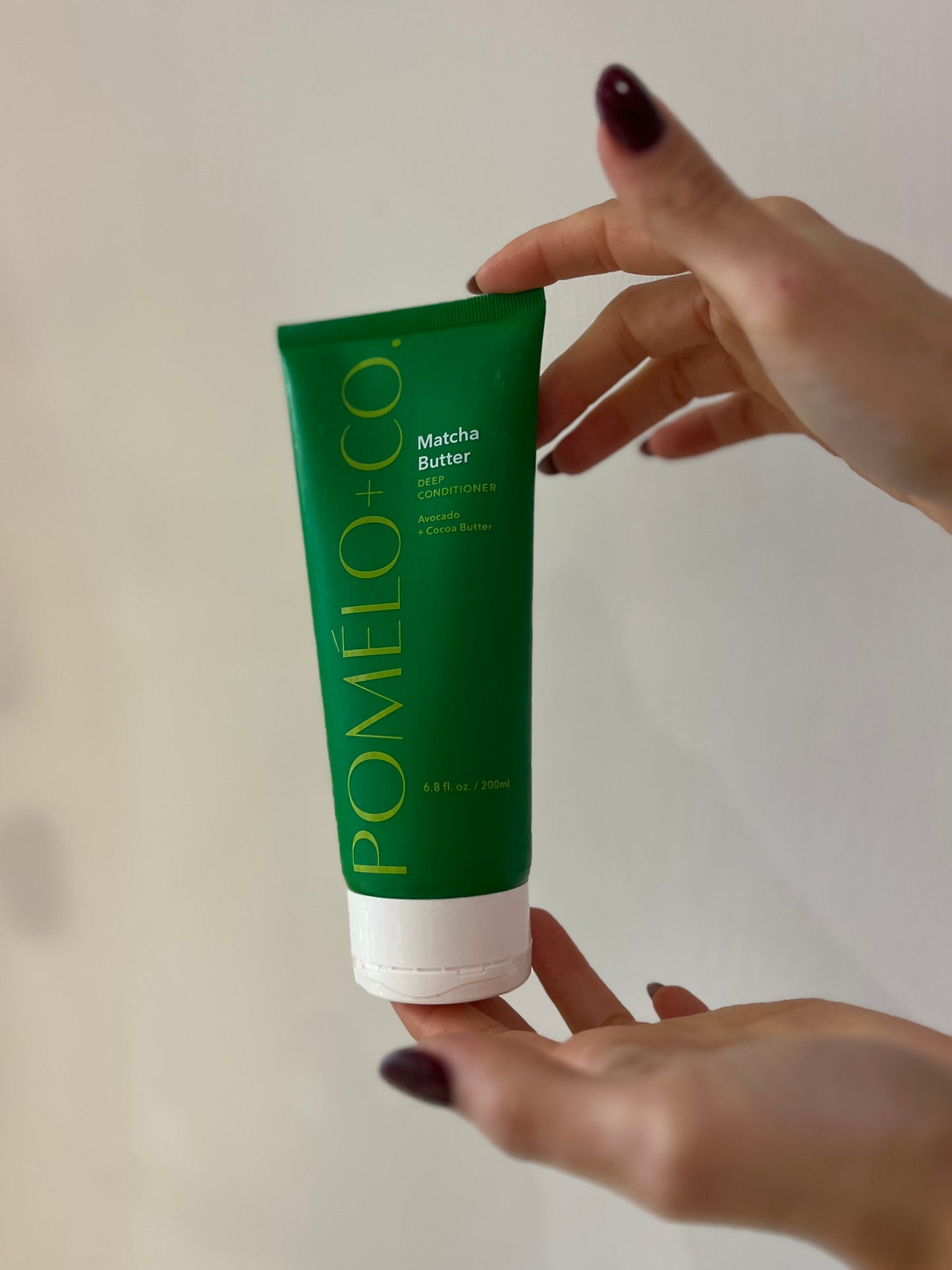 MATCHA BUTTER, balsamo rigenerante e volumizzante con spirulina e aloe vera