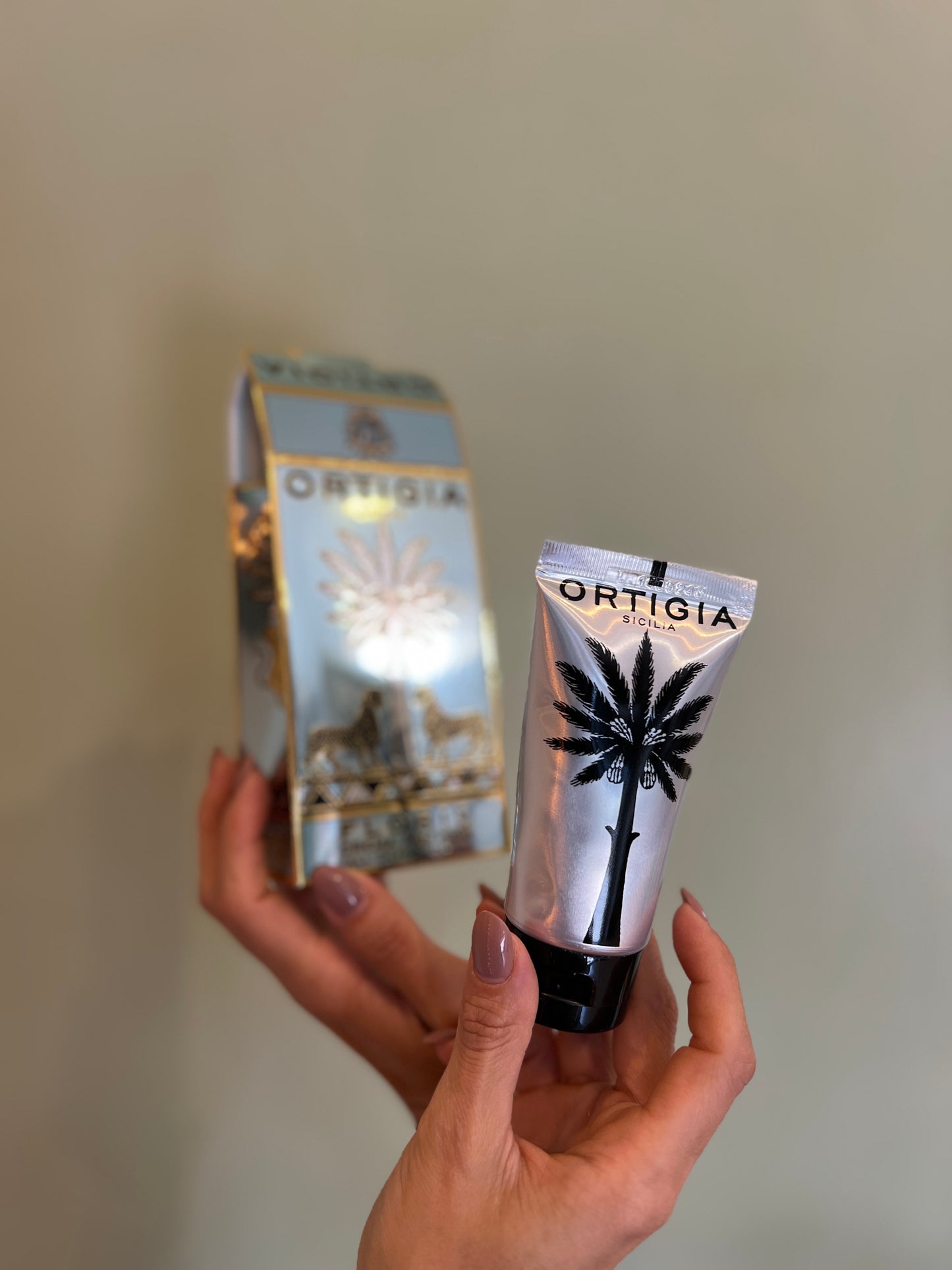 CREMA MANI FLORIO CON SCATOLINA