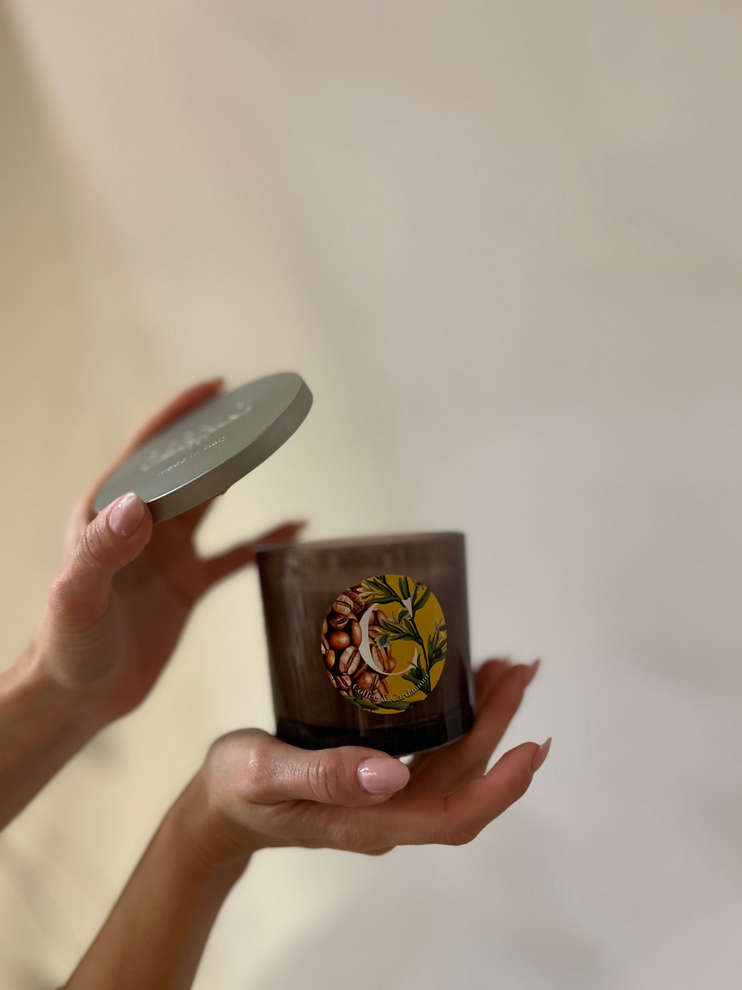 CANDELA COFFEE & CARDAMOM