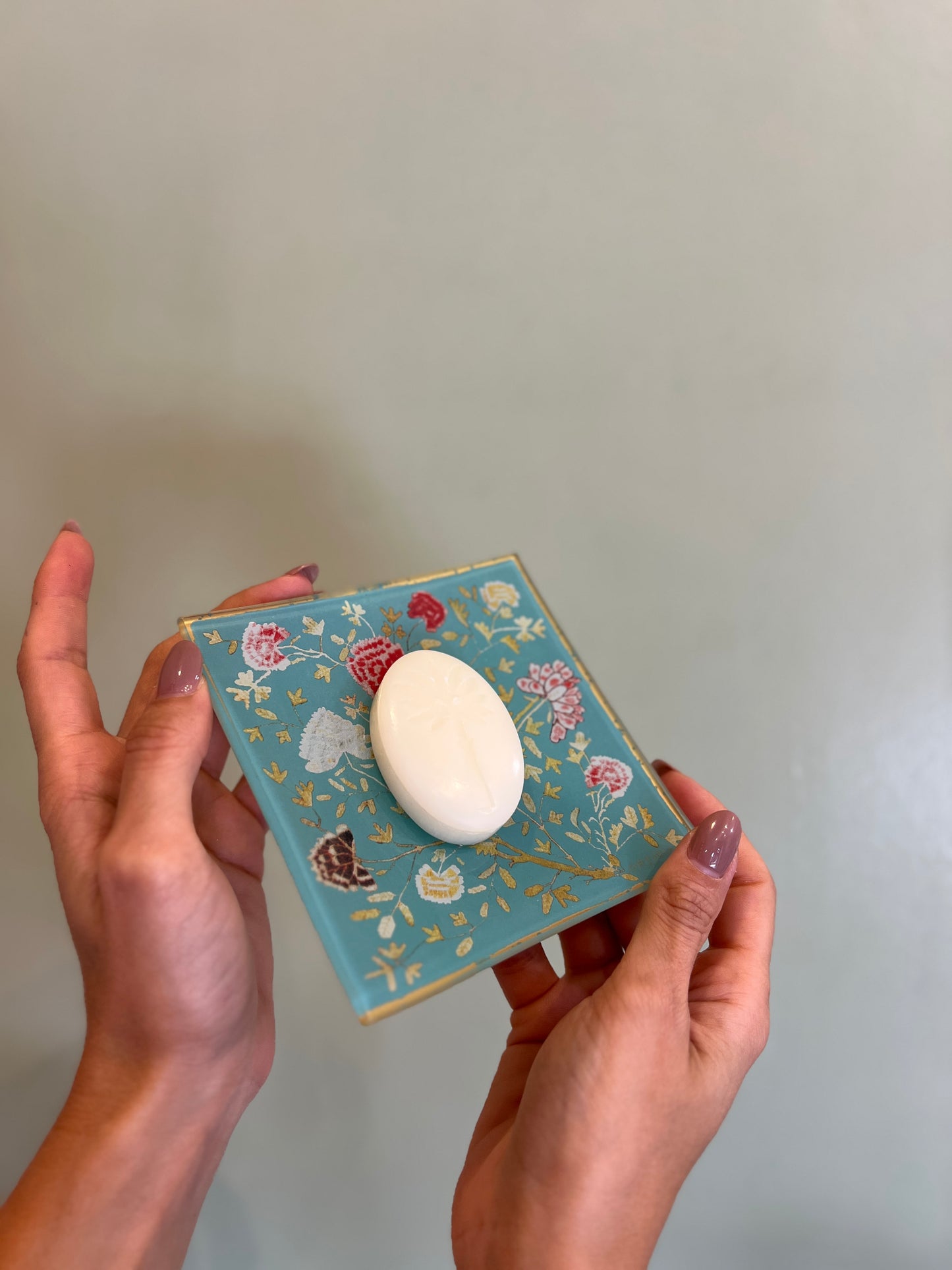 PIATTINO IN VETRO CON SAPONE FLORIO