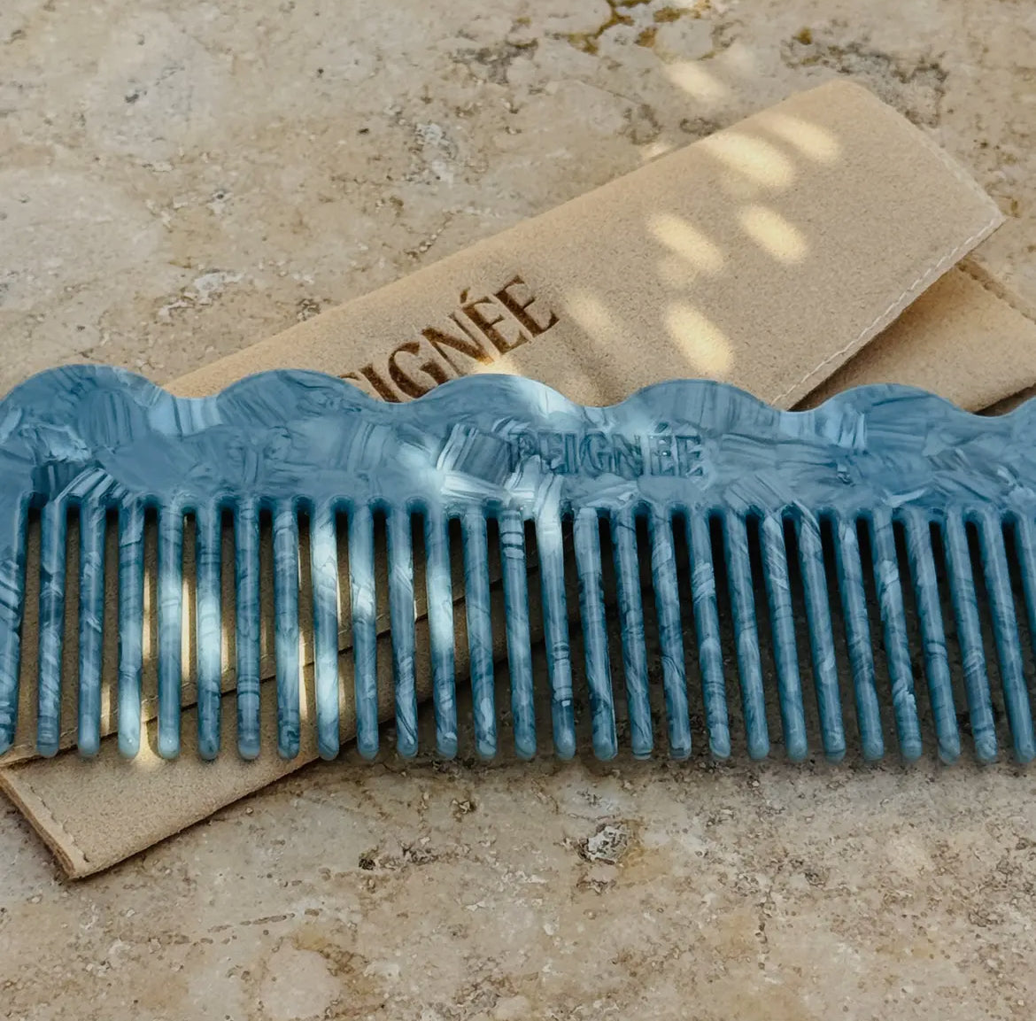 PETTINE FIRMATO PEIGNÉE - AQUA