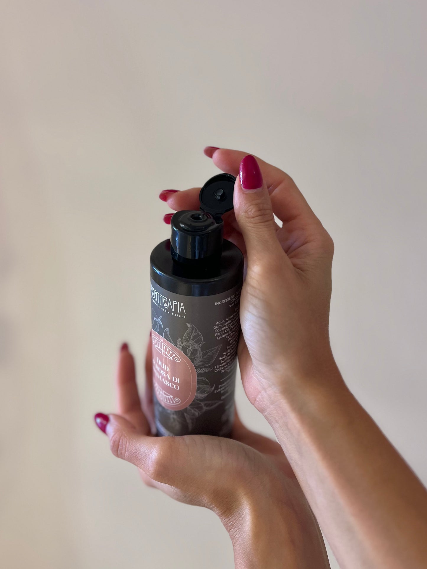 BAGNODOCCIA OUD E ROSA DI DAMASCO