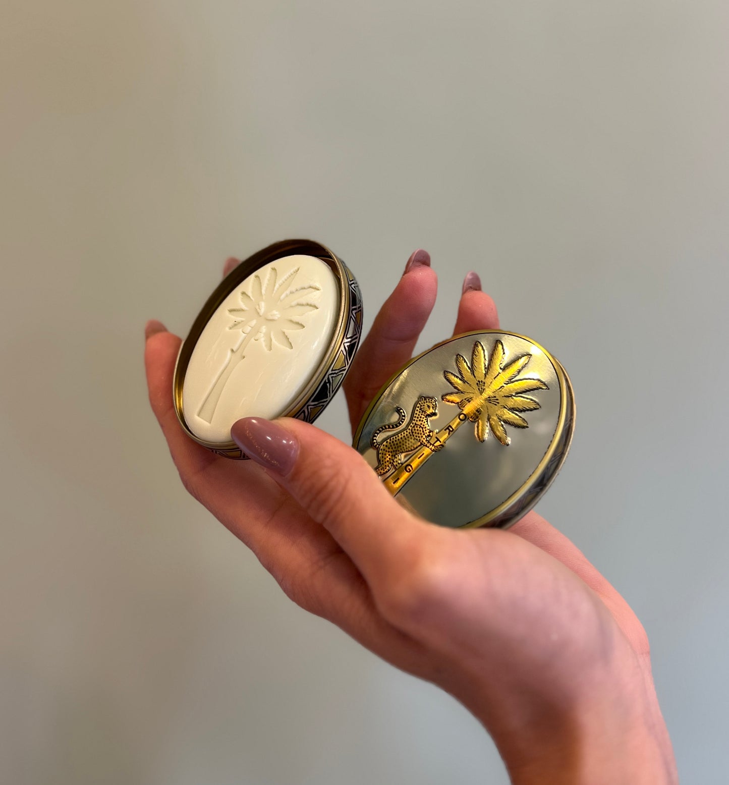 SAPONE FICO D’INDIA CON SCATOLINA DI LATTA 25 gr