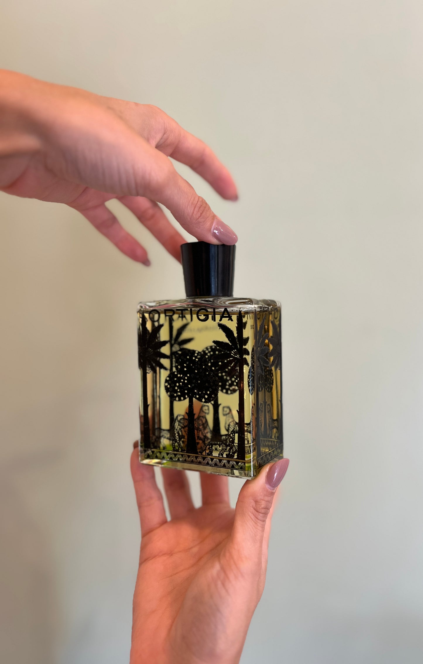 OLIO CORPO PROFUMATO FICO D’INDIA CONFEZIONE IN VETRO CON SCATOLA