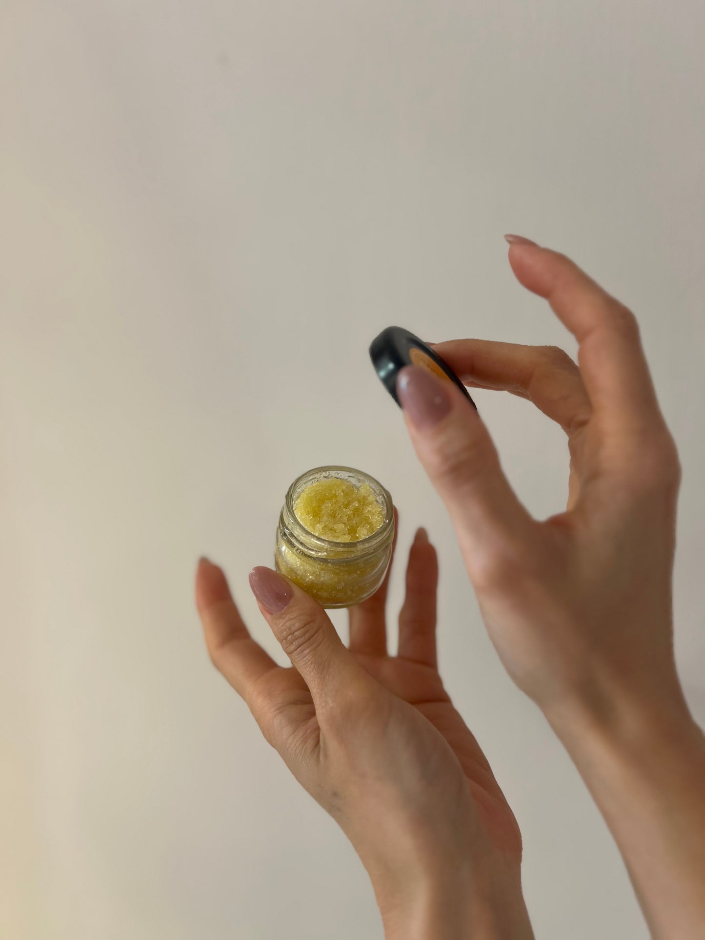 LIP SCRUB JUICY MANGO