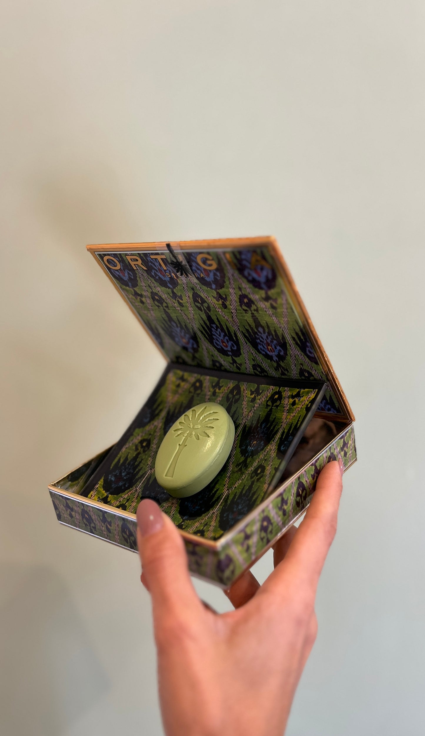 SAPONE BERGAMOTTO CON PIATTINO IN VETRO