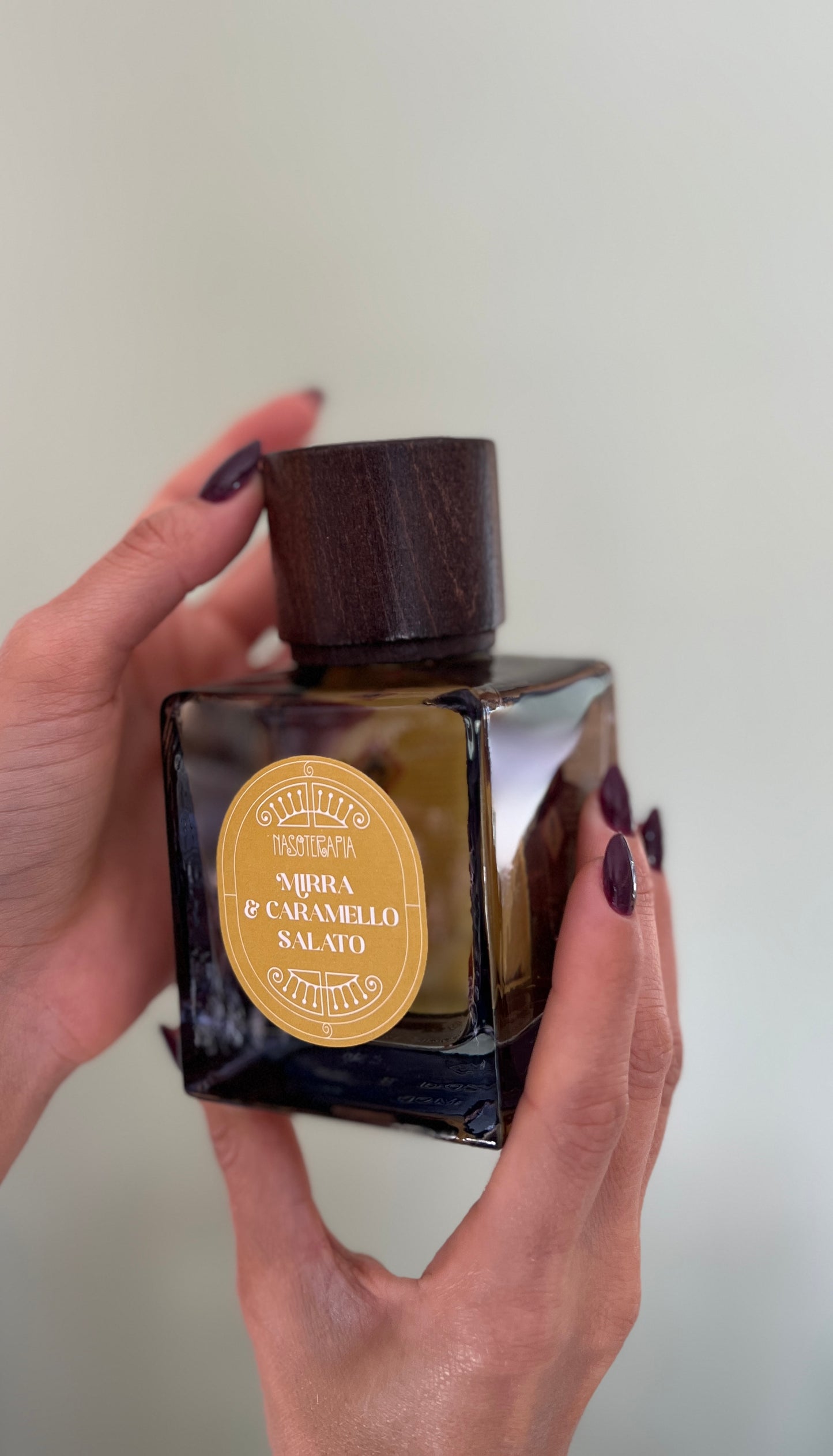 DIFFUSORE D’AMBIENTE IN VETRO-MIRRA & CARAMELLO SALATO