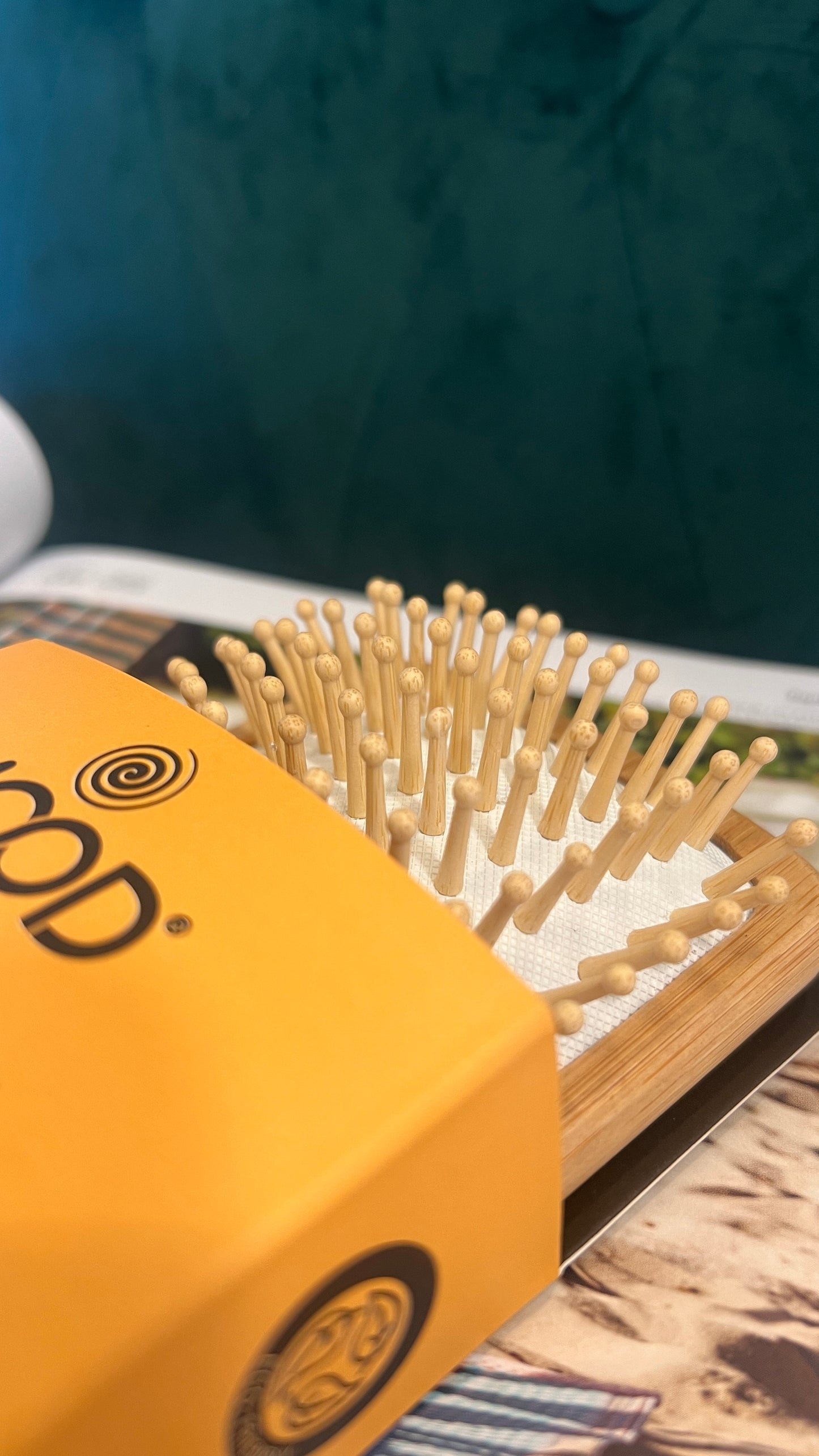 SPAZZOLA IN BAMBOO QUADRATA