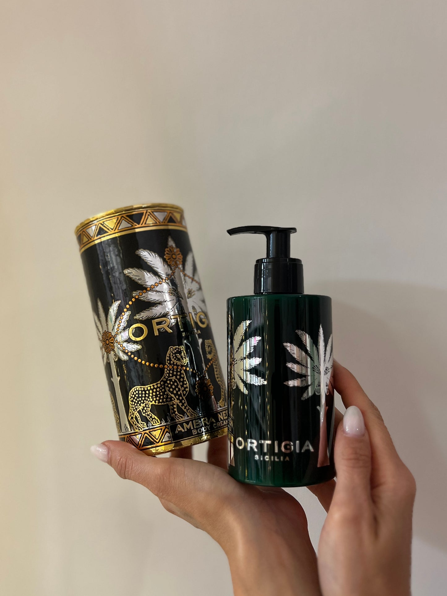 CREMA CORPO AMBRA NERA 300ML