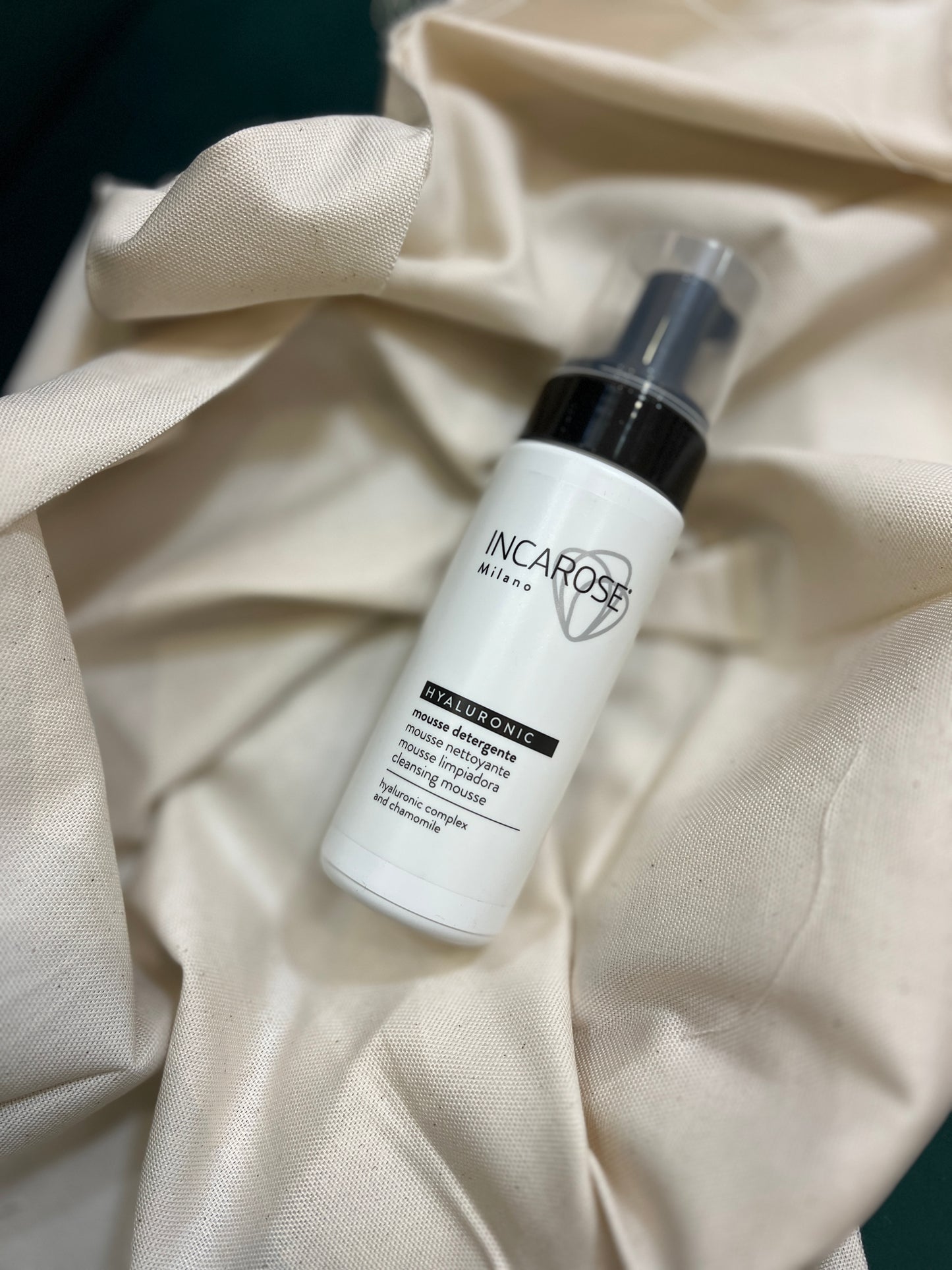 MOUSSE DETERGENTE HYALURONIC