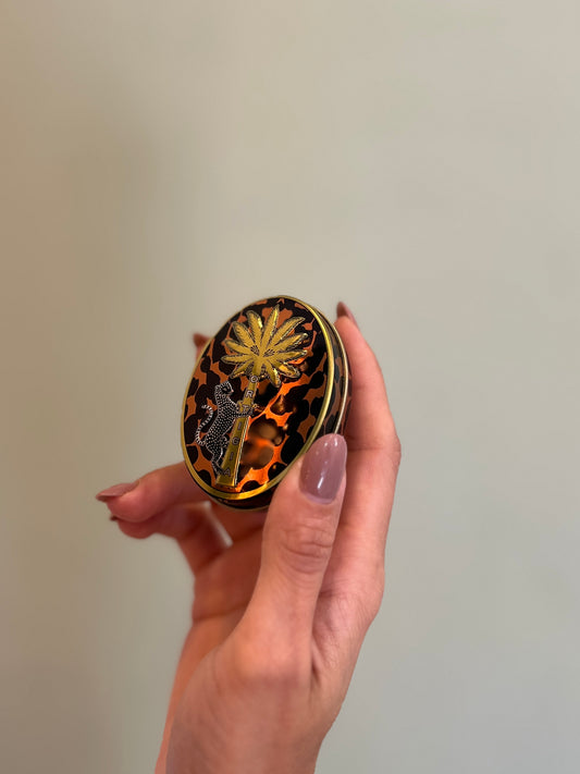 SAPONE AMBRA NERA CON SCATOLINA DI LATTA 25gr