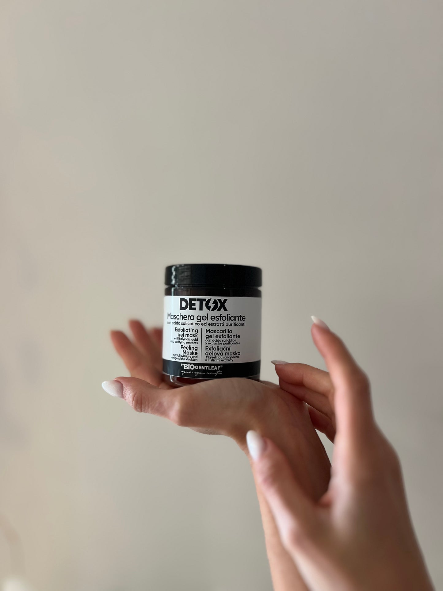 MASCHERA GEL ESFOLIANTE