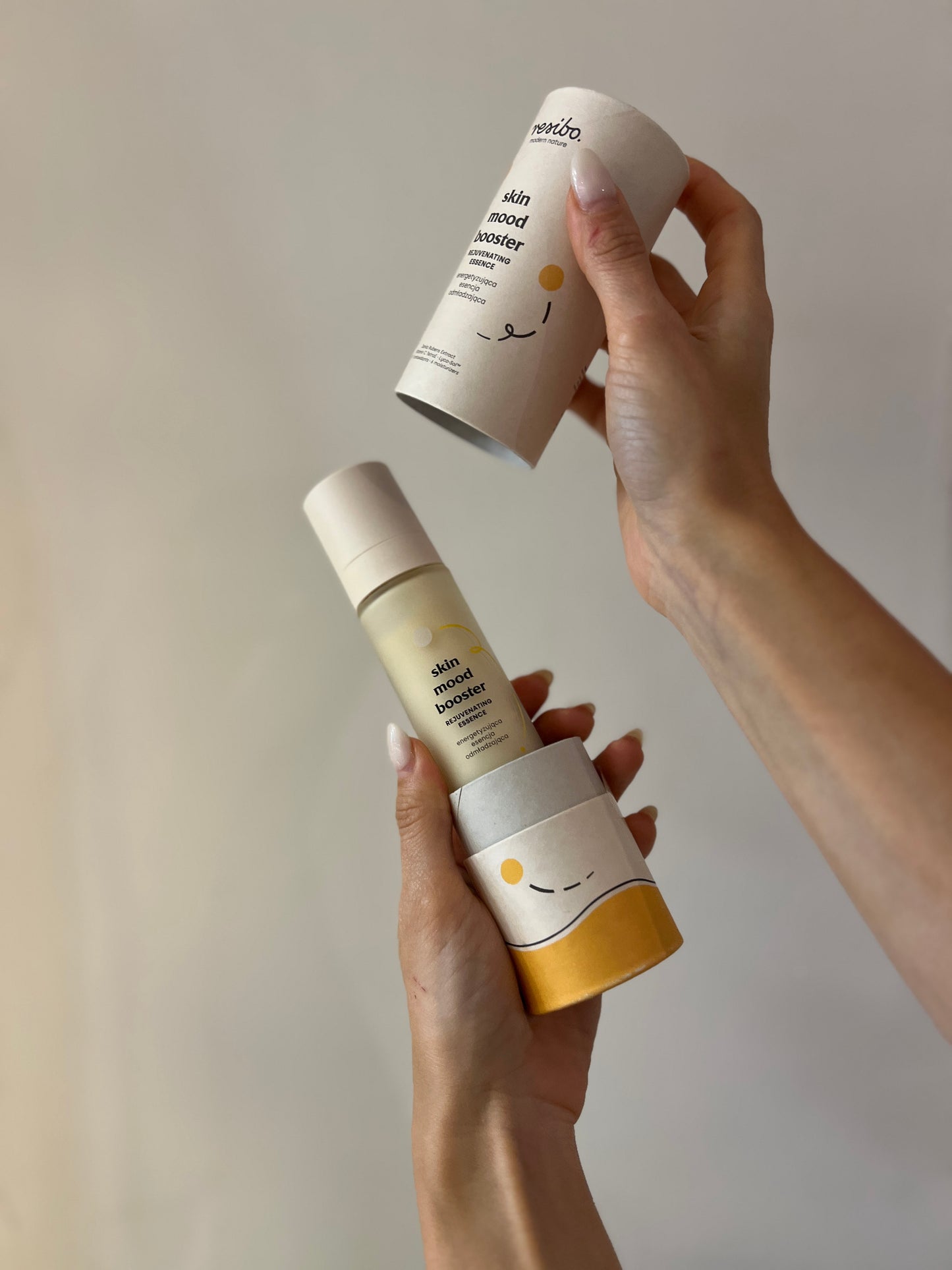 ESSENZA RINGIOVANENTE “SKIN MOOD BOOSTER”