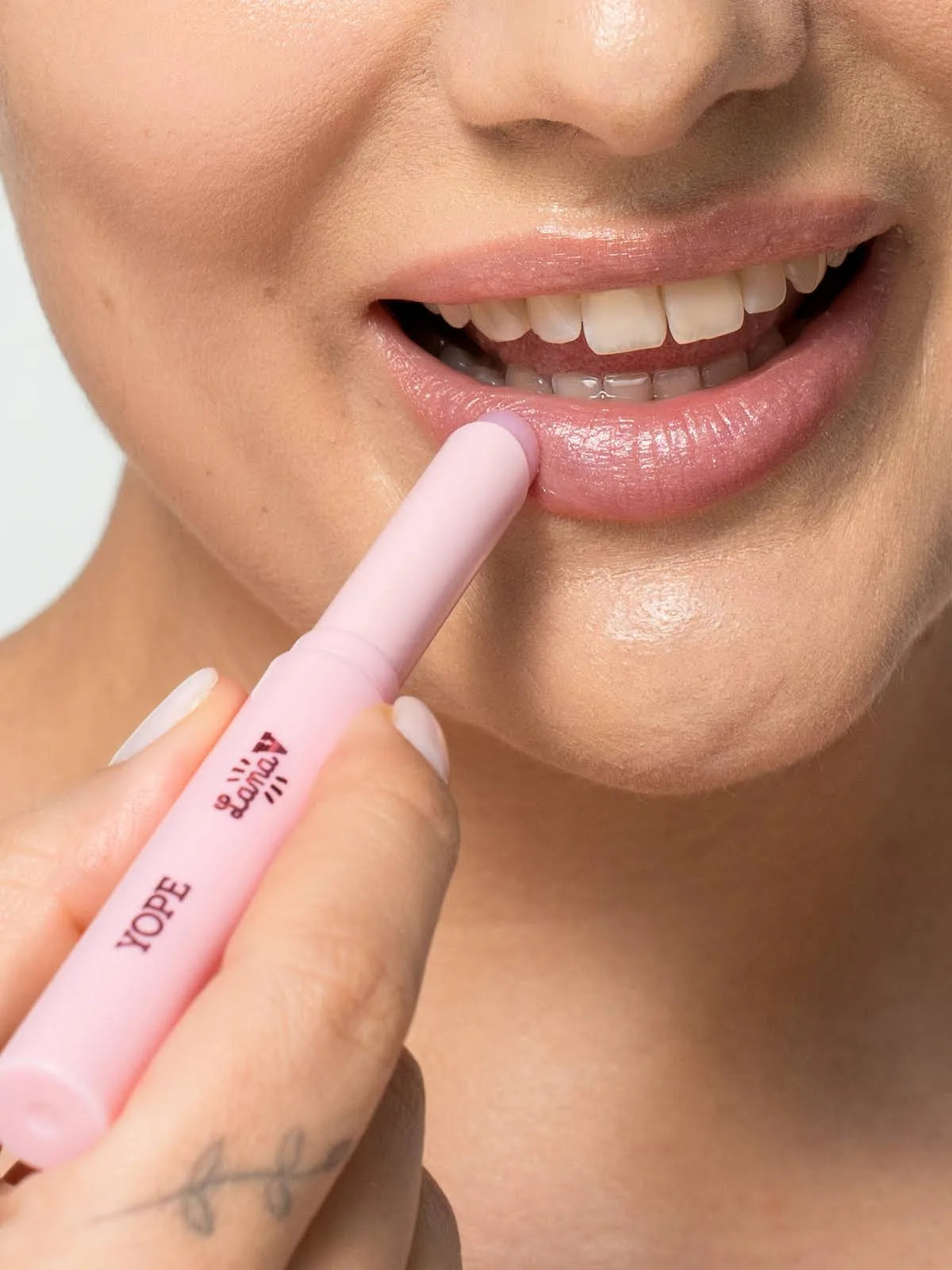 BALSAMO LABBRA SHIMMER & PUMP PINK