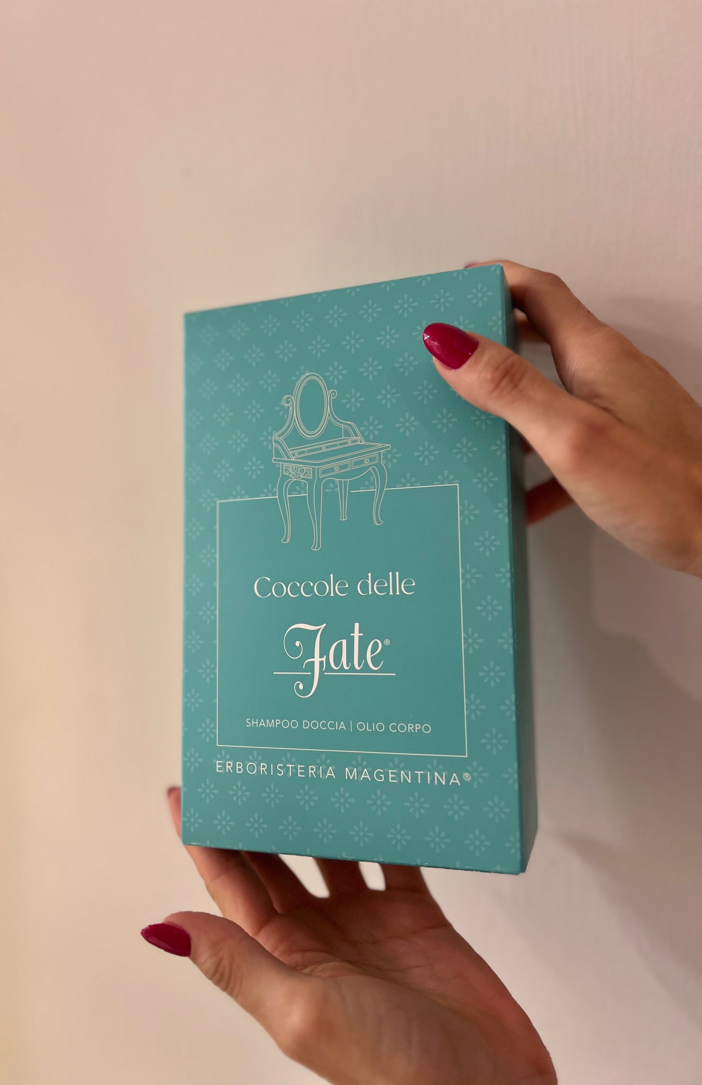 COFANETTO DELLE FATE - SHAMPOODOCCIA e OLIO AROMATERAPICO