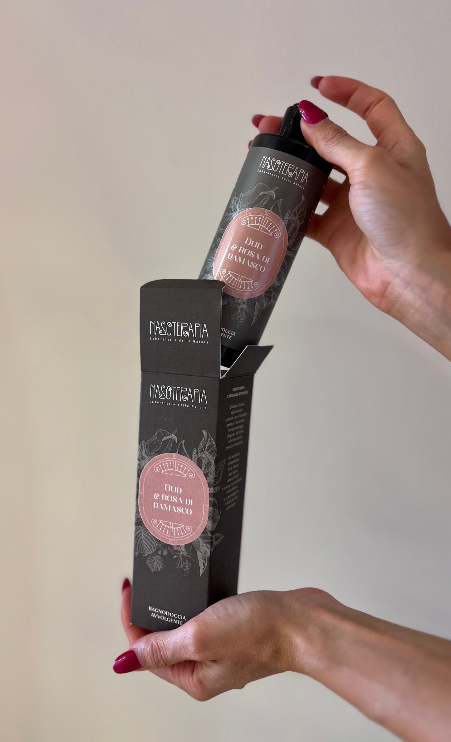 BAGNODOCCIA OUD E ROSA DI DAMASCO