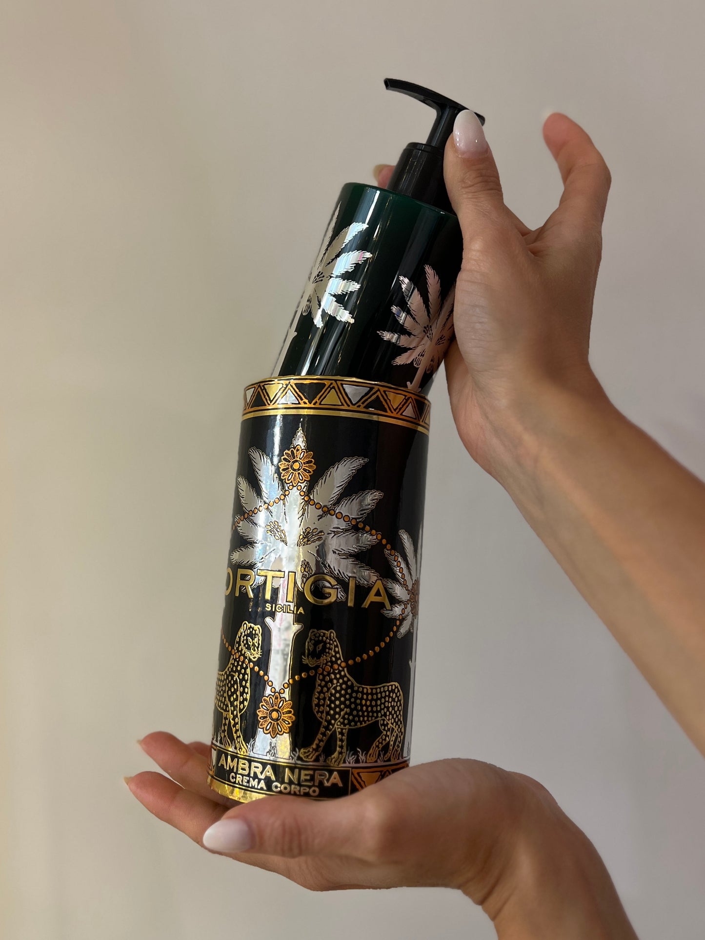 CREMA CORPO AMBRA NERA 300ML