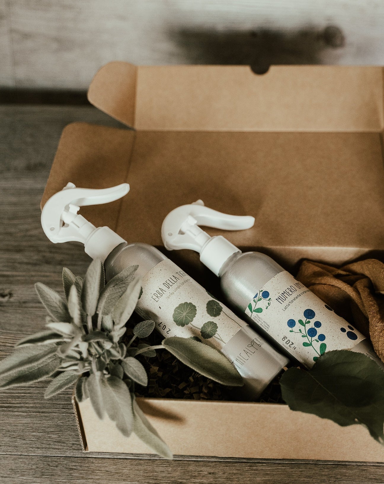 SPRAY CORPO IDRATANTE E RINFRESCANTE, LEGGERO e RIPARATORE