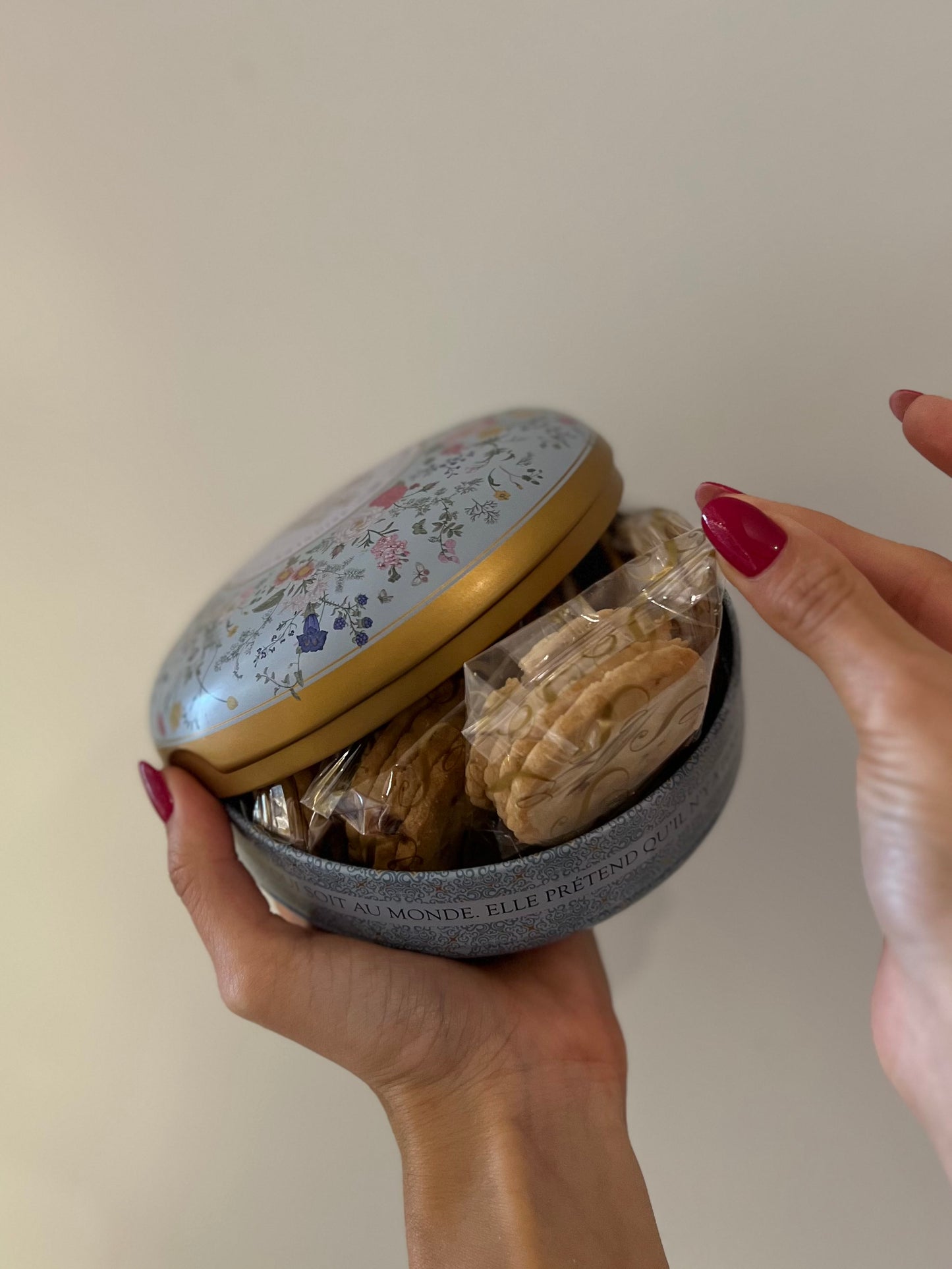 PETIT SABLé "BOUQUET SAUVAGE" AL CARAMELLO