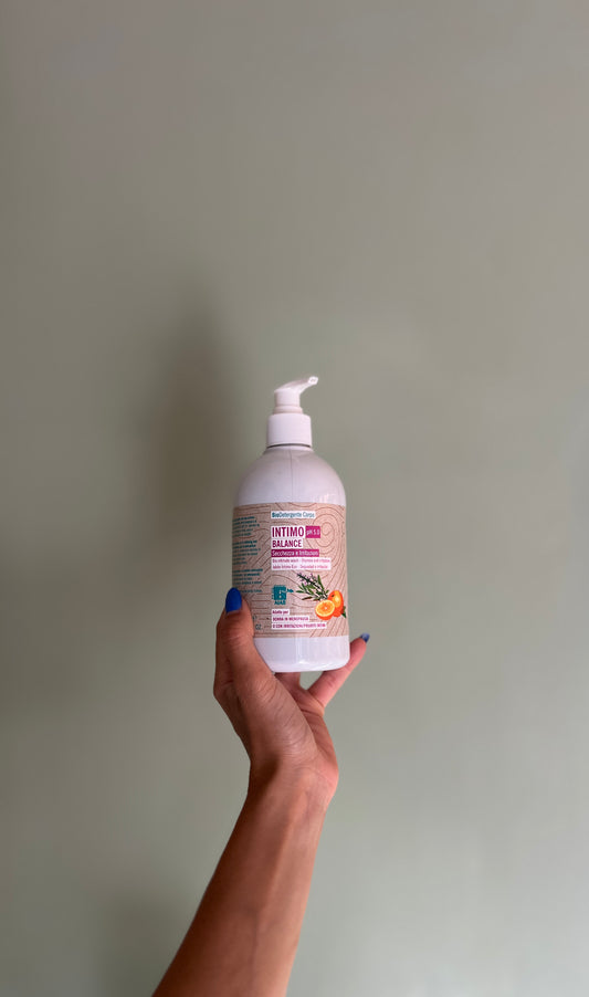 DETERGENTE INTIMO BALANCE SECCHEZZA E IRRITAZIONI ph 5.0