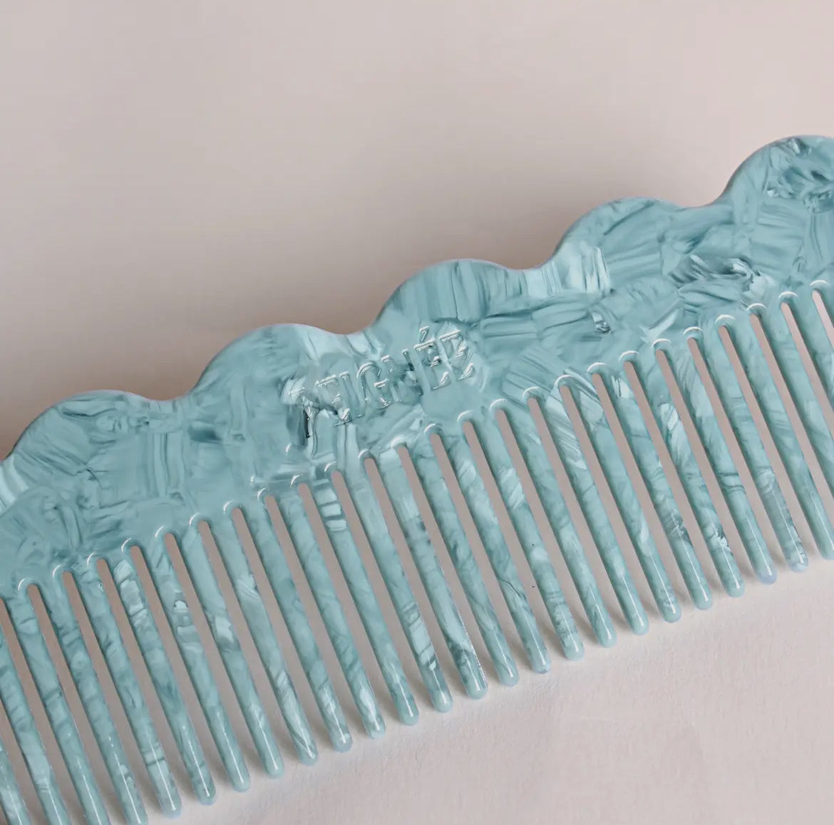 PETTINE FIRMATO PEIGNÉE - AQUA