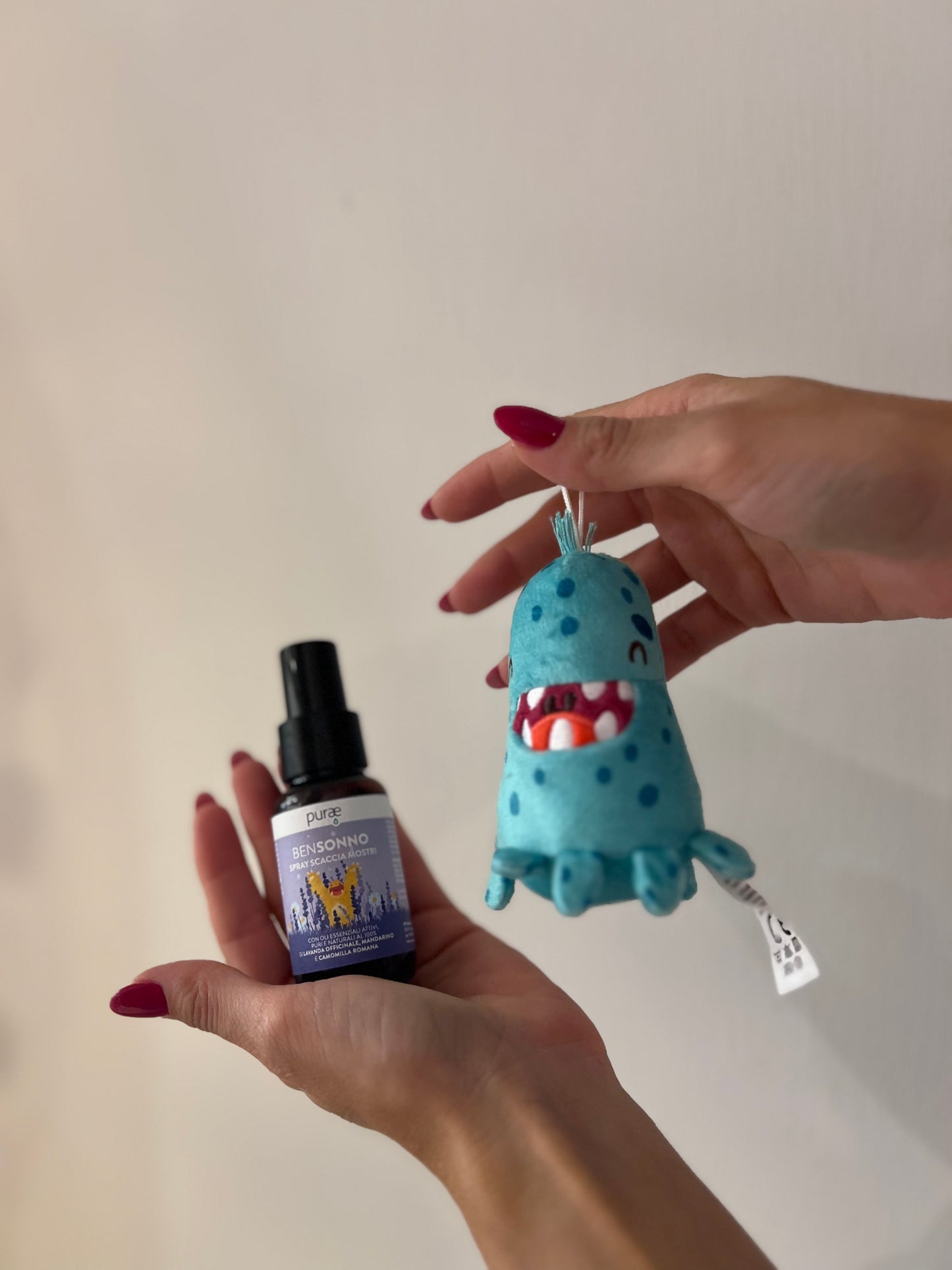 SCACCIAMOSTRI TRUDI TURCHESE e SPRAY BENSONNO