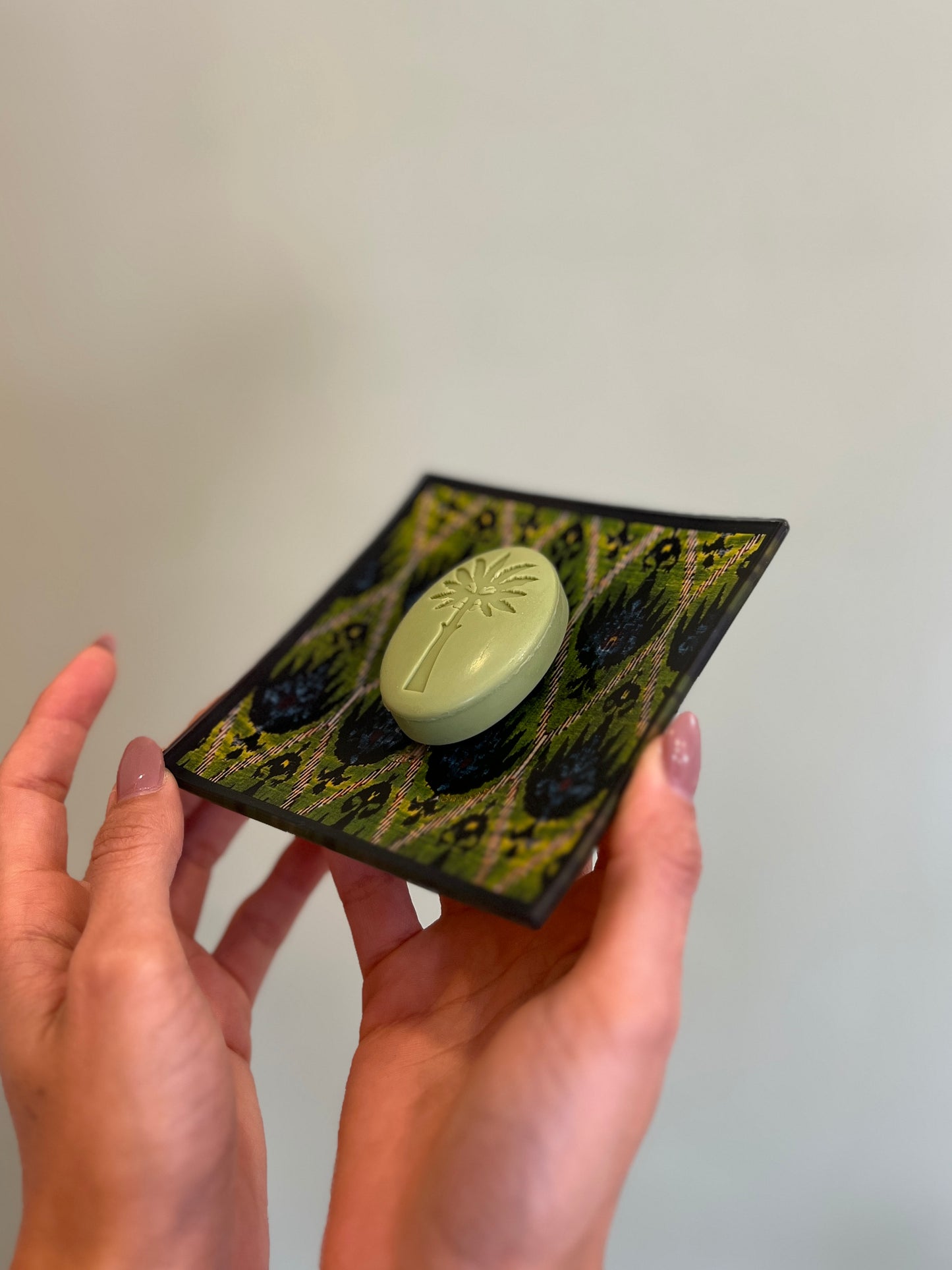 SAPONE BERGAMOTTO CON PIATTINO IN VETRO