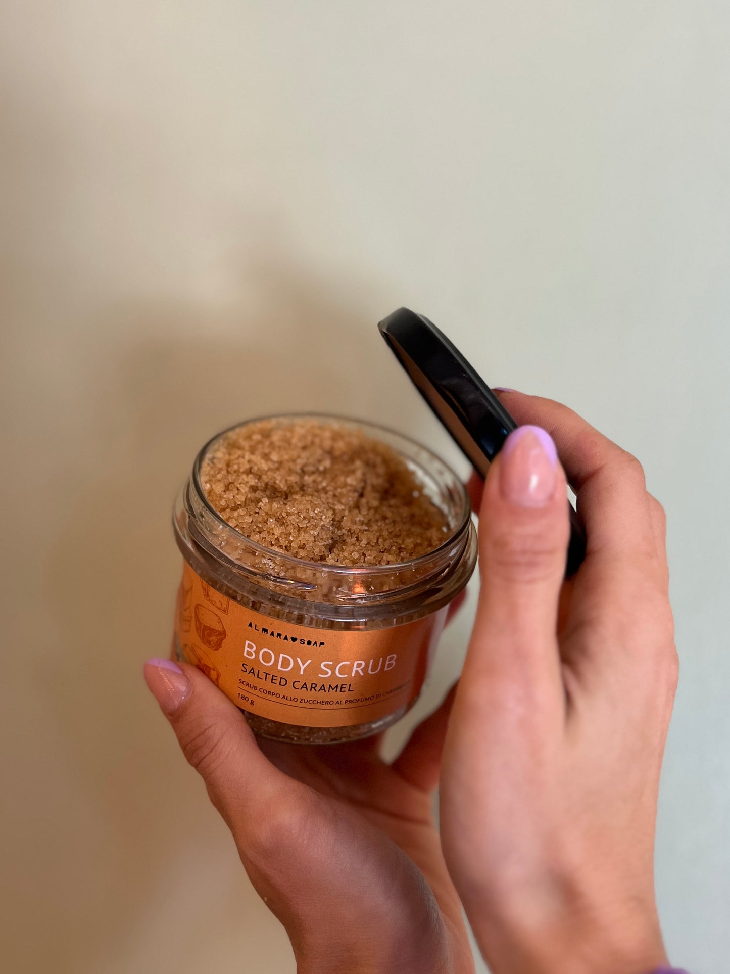 SCRUB CORPO SALTED CARAMEL