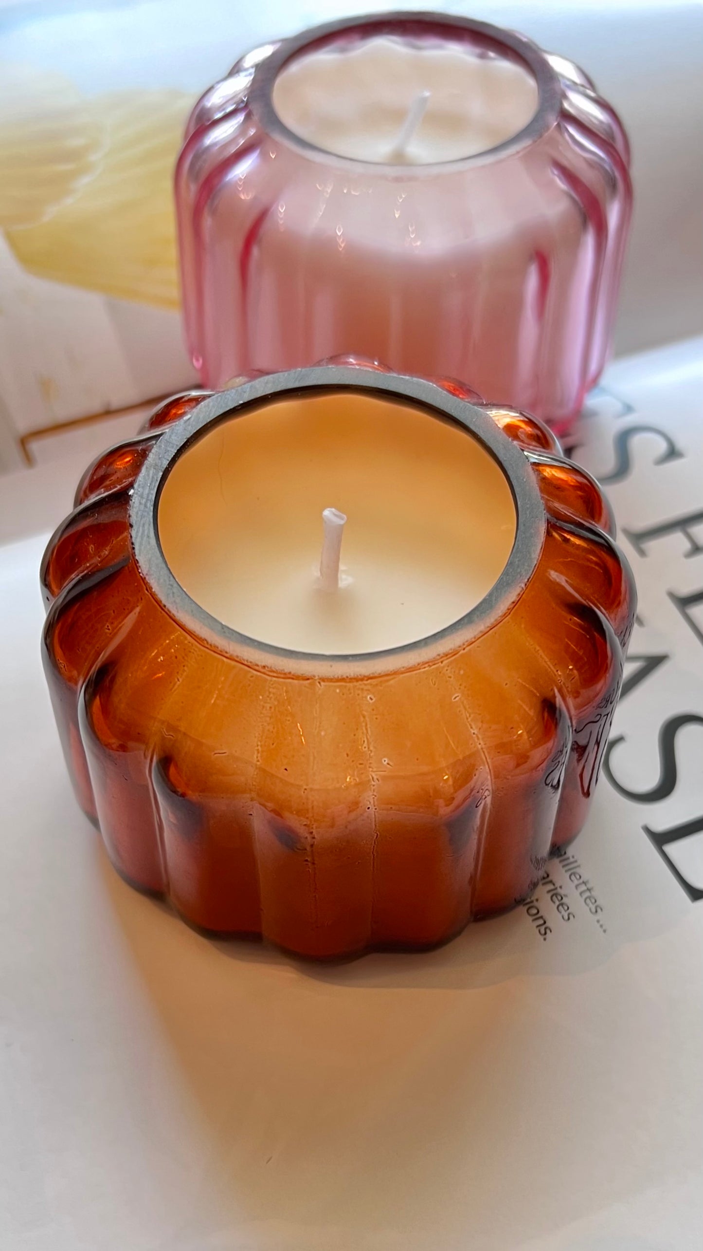 MINI RIPPLE GLASS CANDLE - TOBACCO PATCHOULI 128 gr