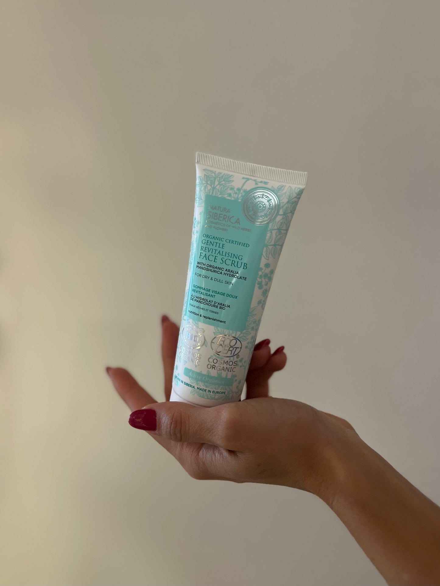 SCRUB VISO DELICATO RIGENERANTE