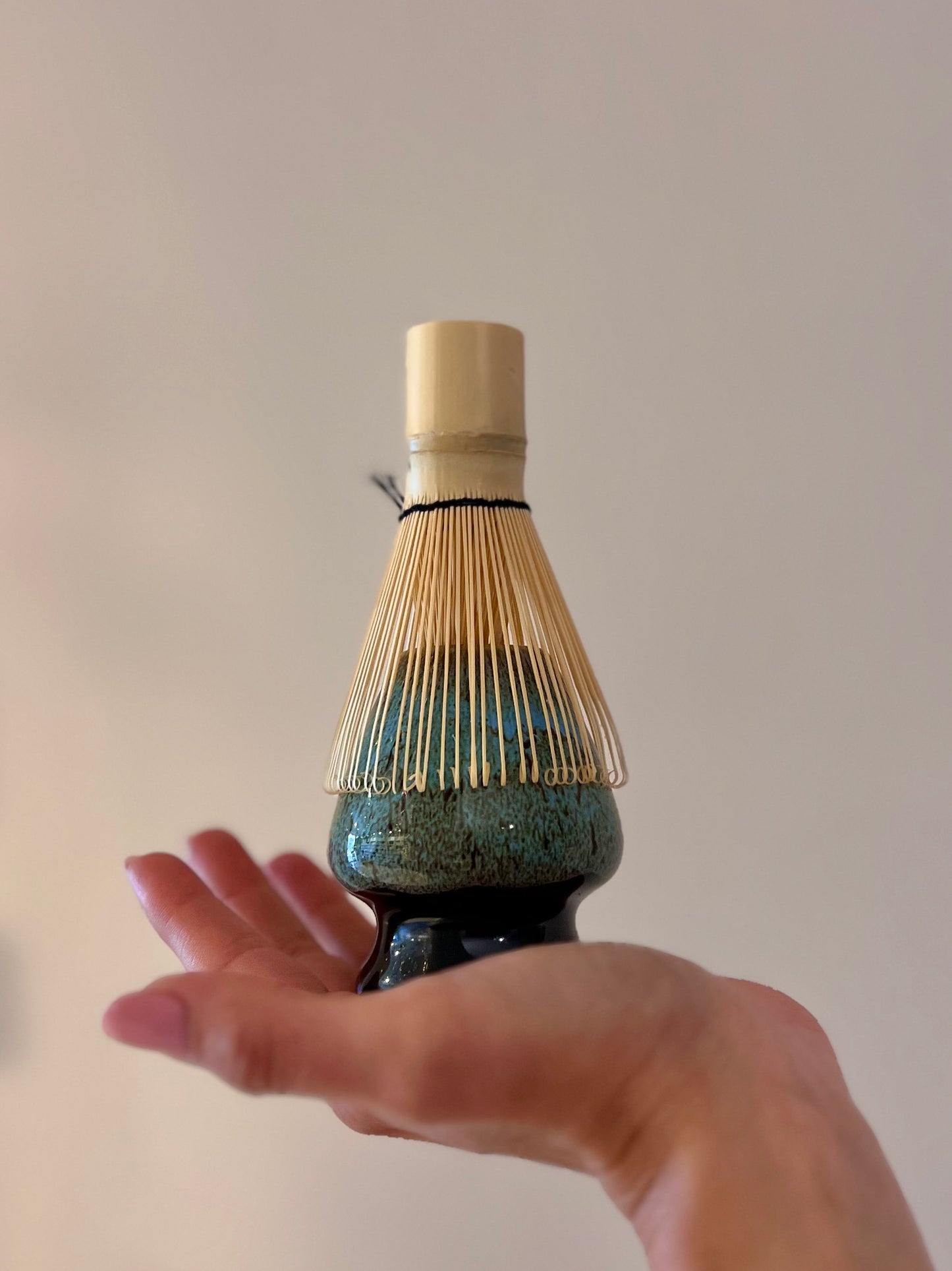 SET COMPLETO TRADIZIONALE MATCHA IN CERAMICA CON CHASEN E DOSATORE IN BAMBOO