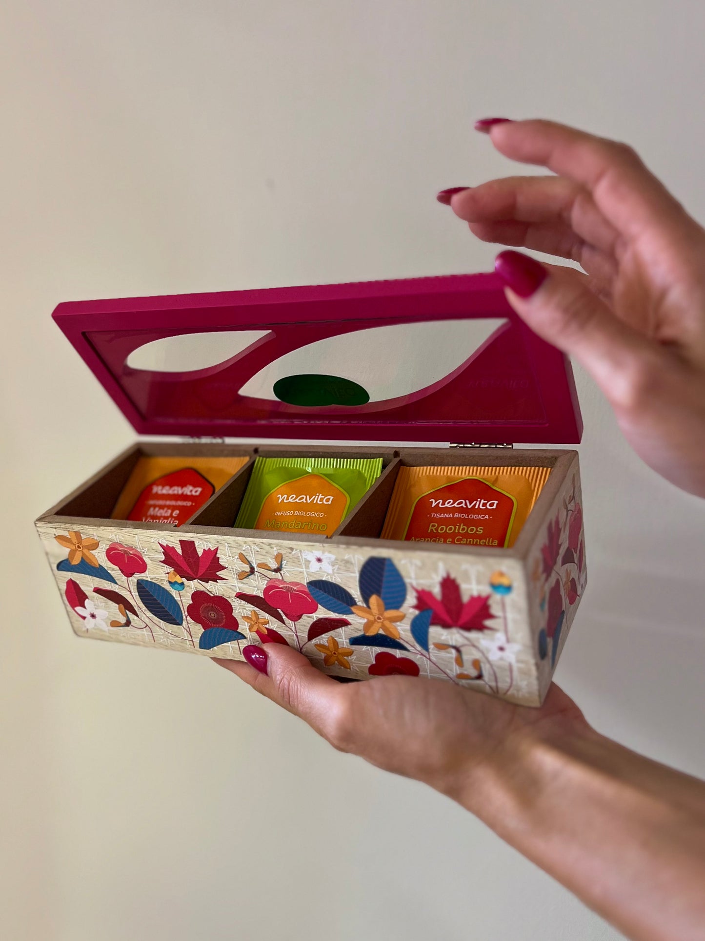 COFANETTO IN LEGNO 3 SCOMPARTI, 15 INFUSI-ROSA