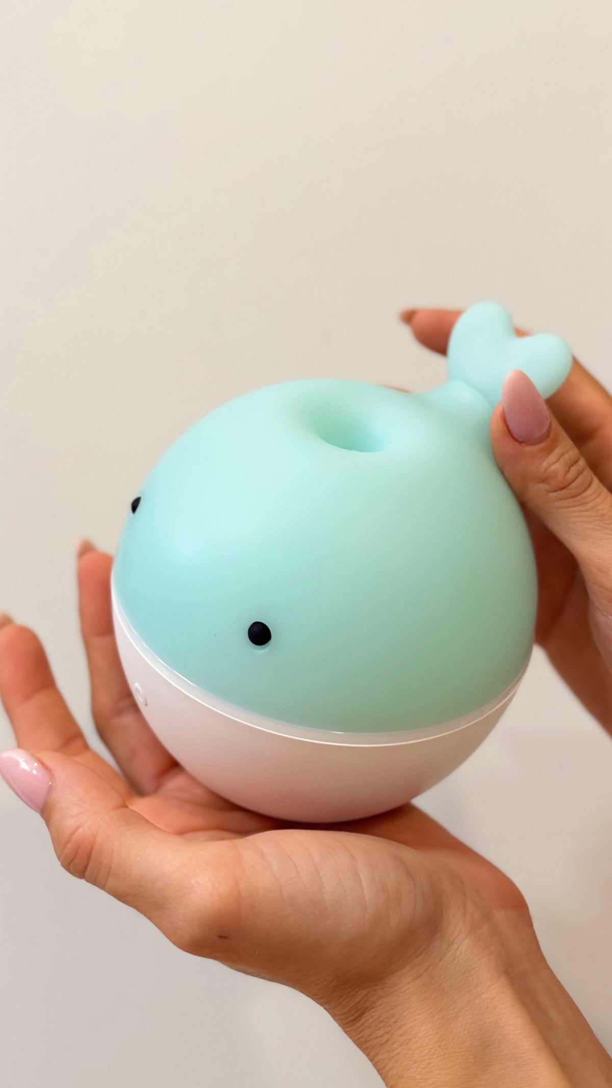 LAMPADA DIFFUSORE A ULTRASUONI FLO', con olio essenziale coccola