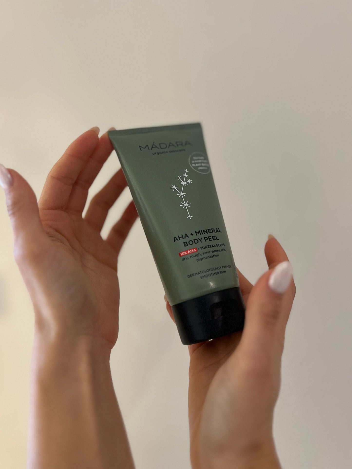 PEELING CORPO AHA+MINERAL body peel, 175ml