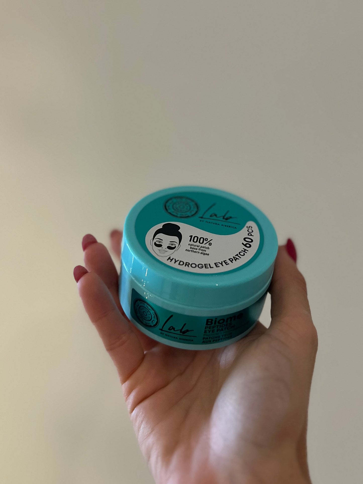 PATCH OCCHI HYDROGEL PEPTIDI E ACIDO IALURONICO