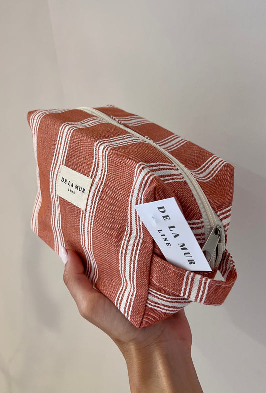 TROUSSE IN TESSUTO FINE HALF-PANAMA “MINEO”