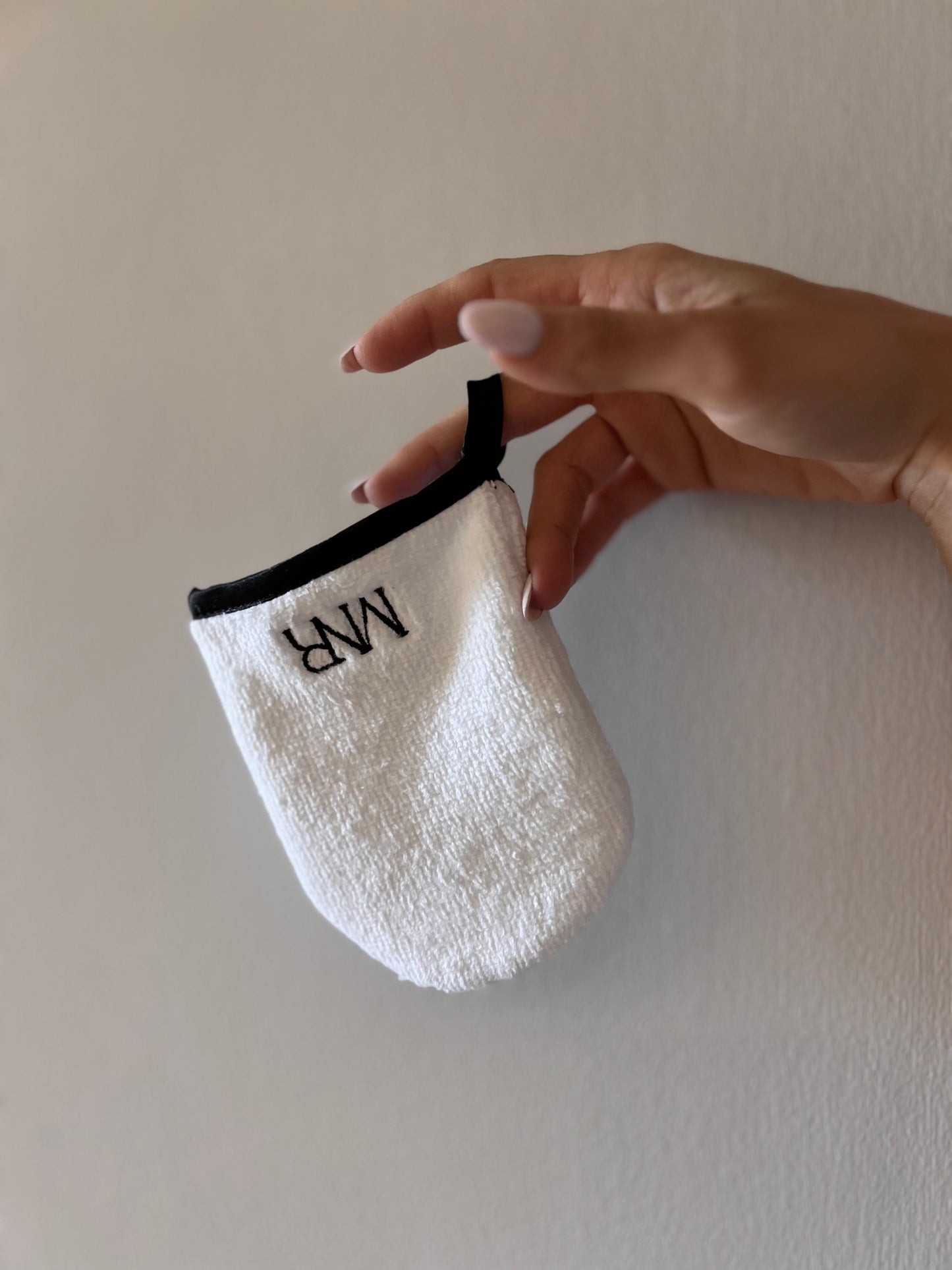 CLEANSING GLOVE SOFT TOUCH, guanto in microfibra
